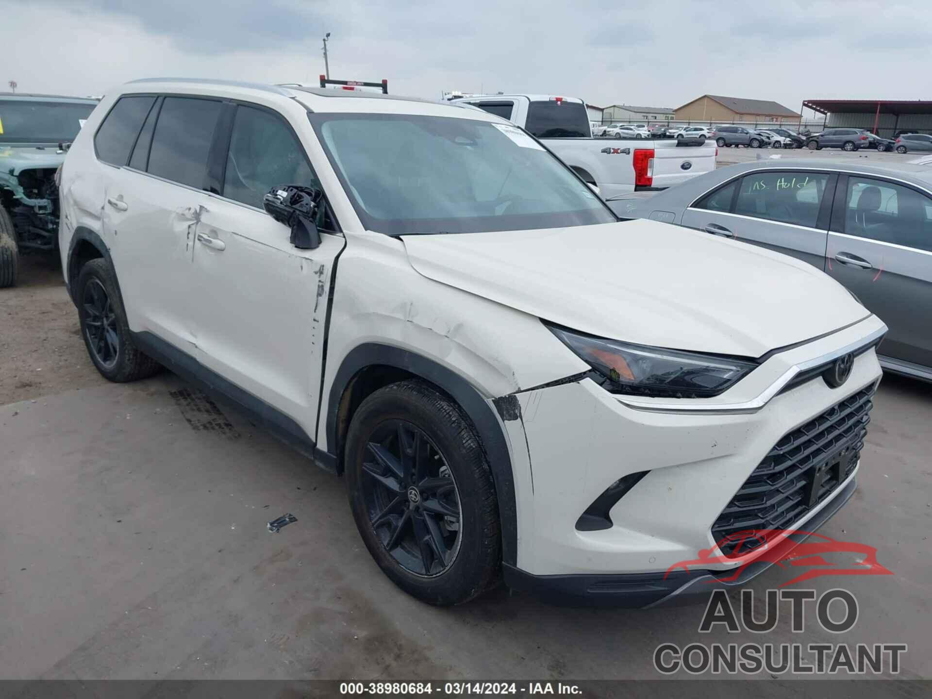 TOYOTA GRAND HIGHLANDER 2024 - 5TDACAB58RS001384