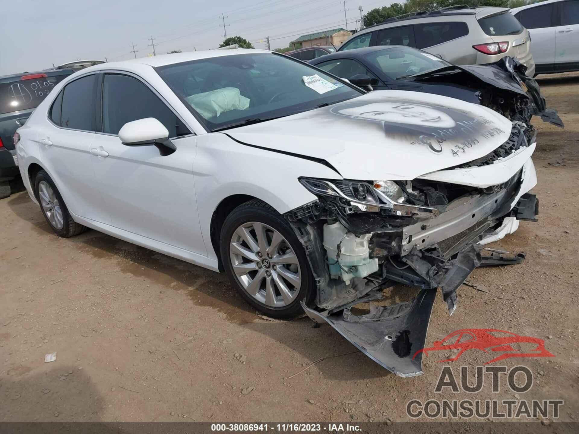 TOYOTA CAMRY 2019 - 4T1B11HK8KU820125