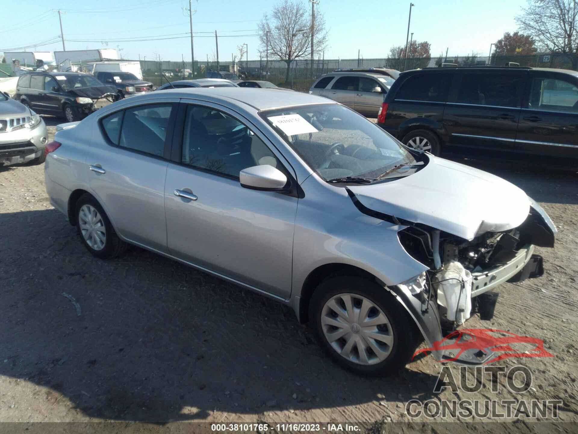 NISSAN VERSA 2019 - 3N1CN7AP1KL838453