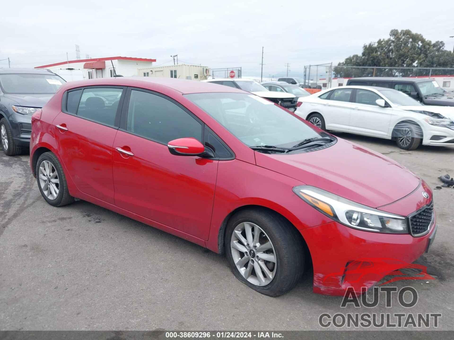 KIA FORTE 2017 - KNAFK5A83H5692353