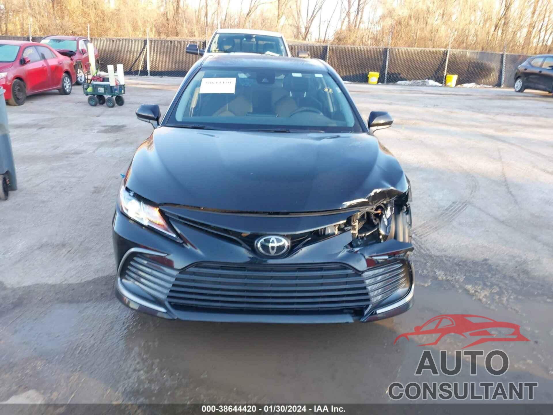 TOYOTA CAMRY 2023 - 4T1C11AK6PU839150