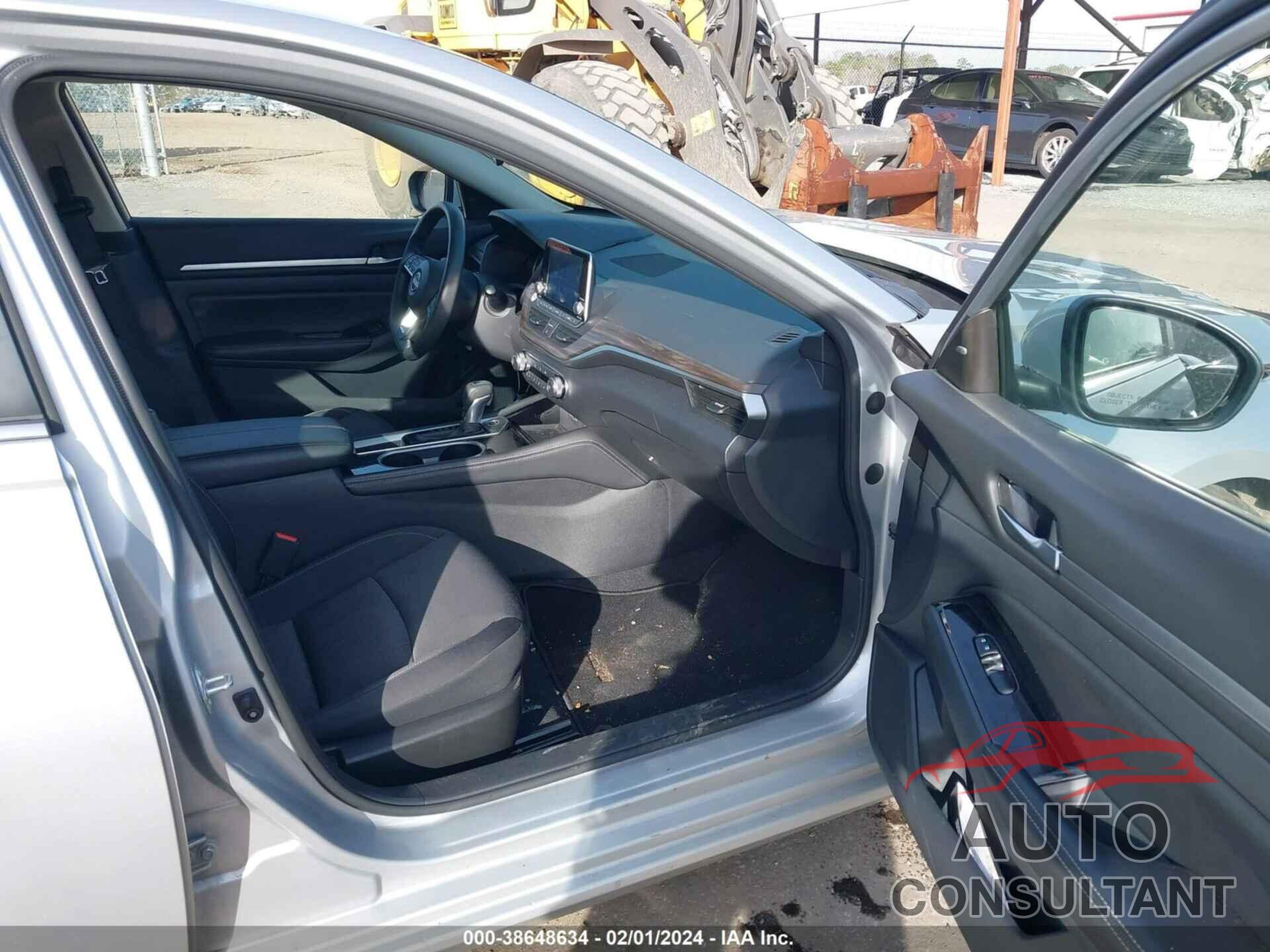 NISSAN ALTIMA 2023 - 1N4BL4DV3PN340551