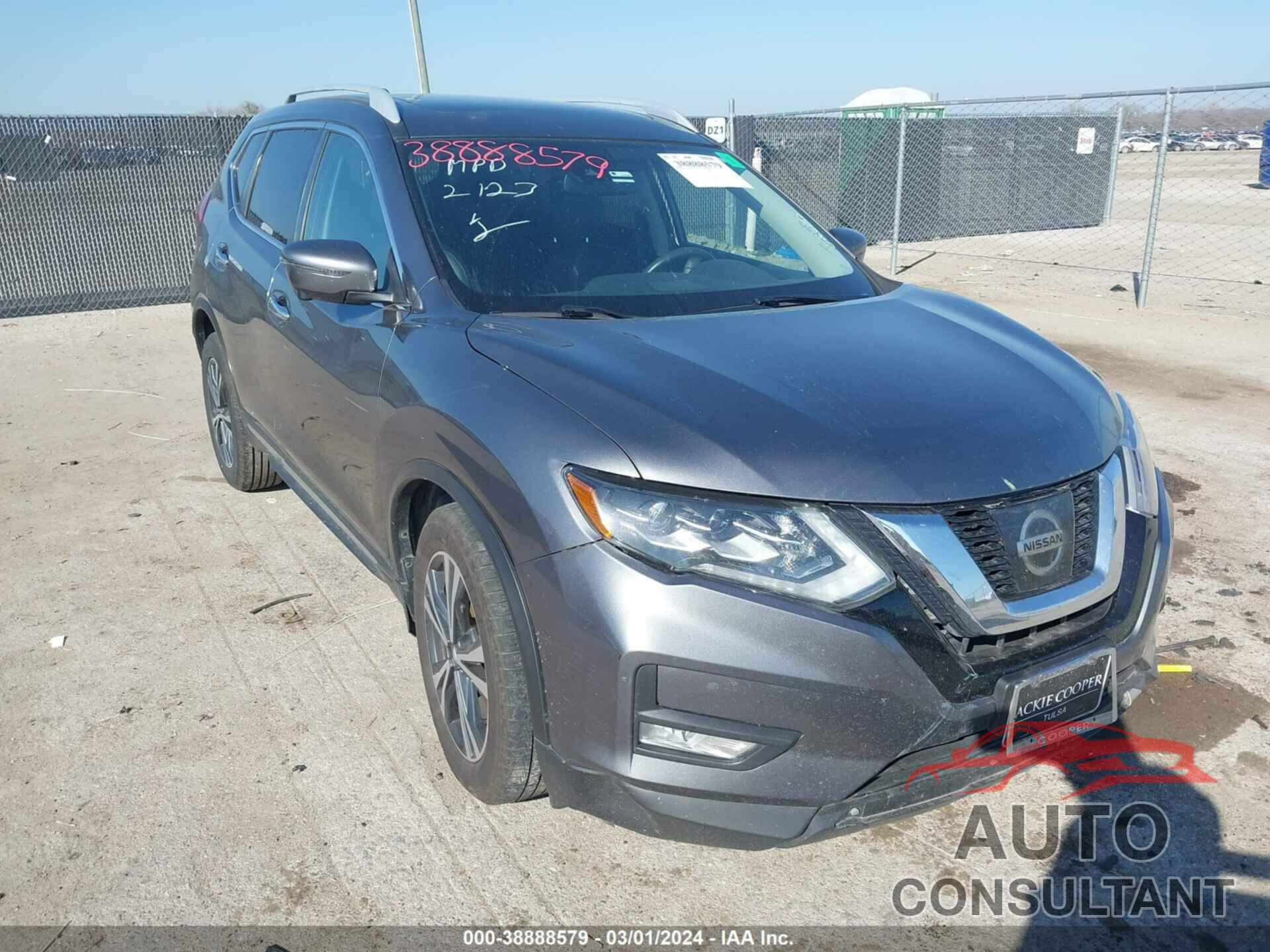 NISSAN ROGUE 2017 - 5N1AT2MTXHC864457