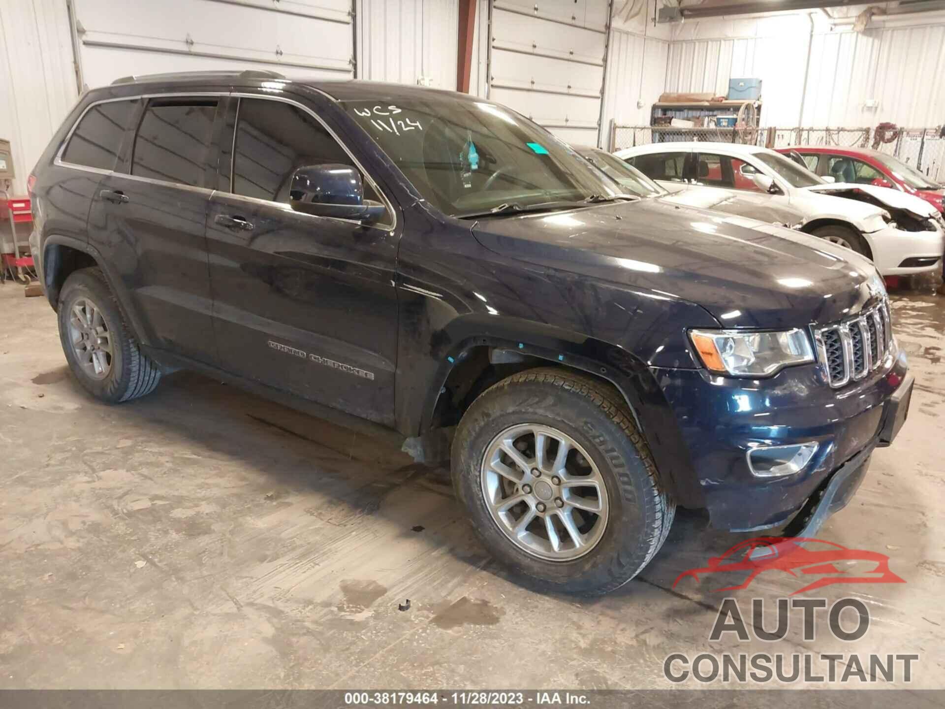 JEEP GRAND CHEROKEE 2018 - 1C4RJFAG0JC469026