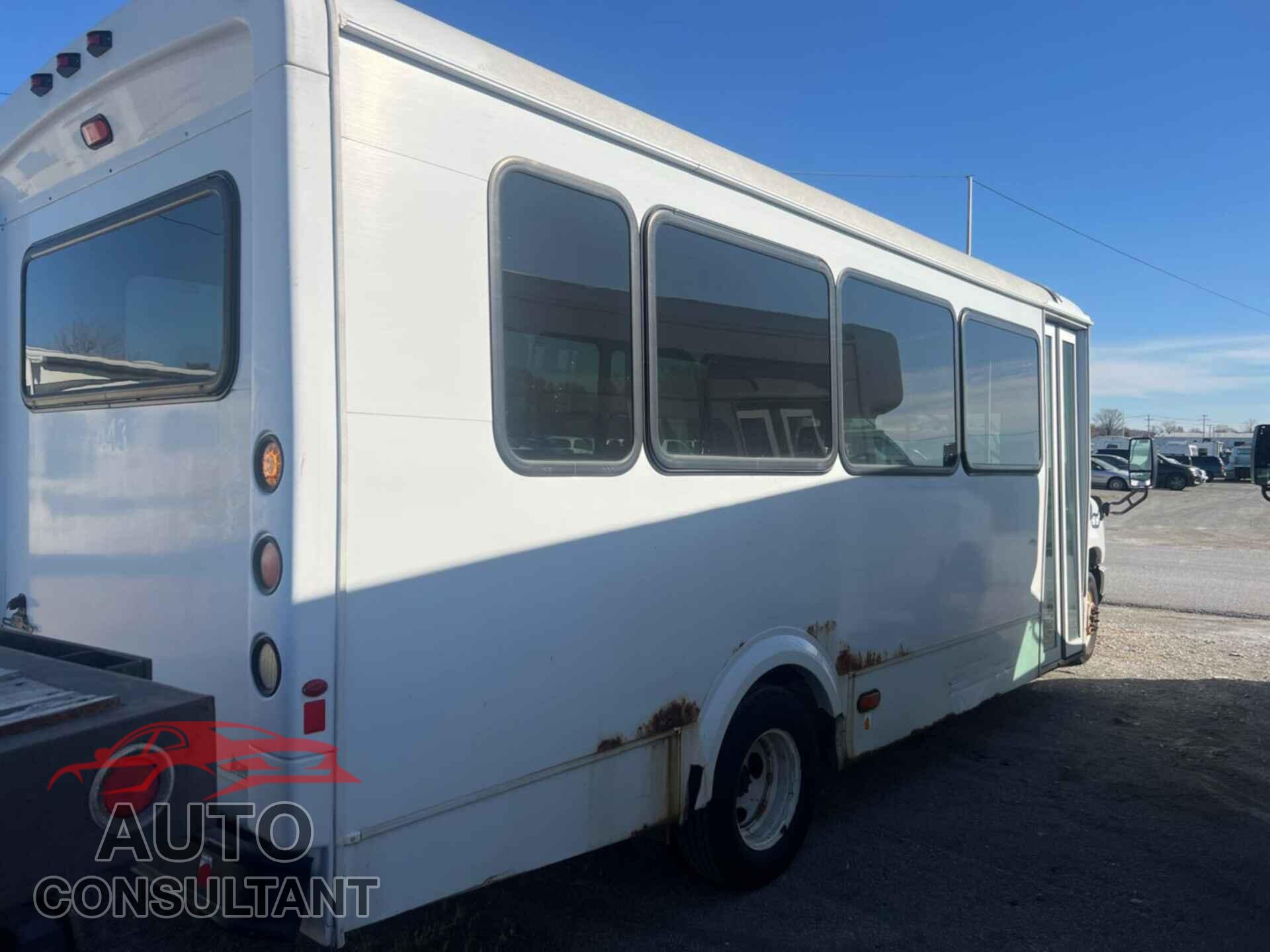 FORD E-450 CUTAWAY 2017 - 1FDFE4FS8HDC32003