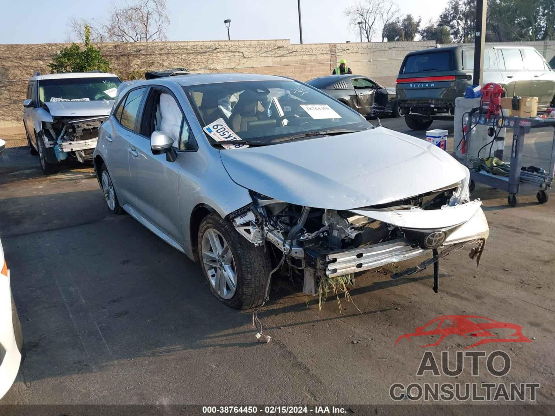 TOYOTA COROLLA 2019 - JTNK4RBE0K3041249