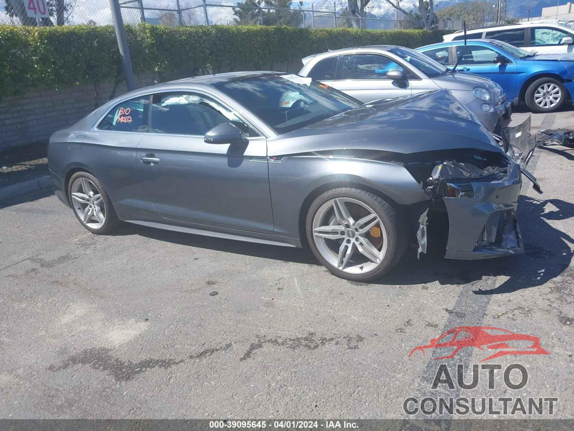 AUDI A5 2019 - WAUTNAF52KA057088