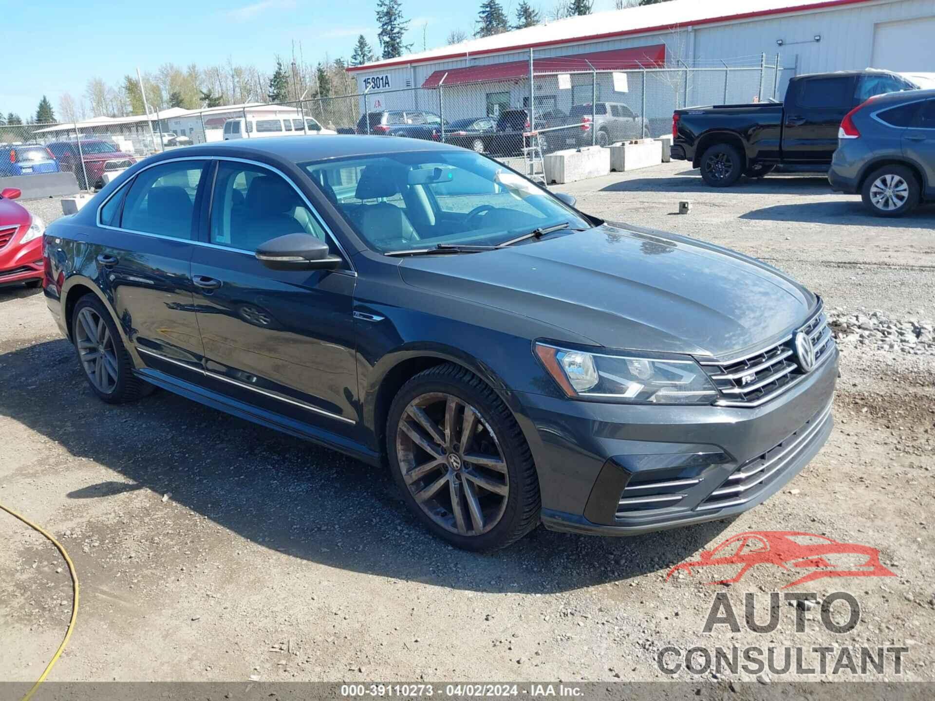 VOLKSWAGEN PASSAT 2017 - 1VWDT7A30HC013414