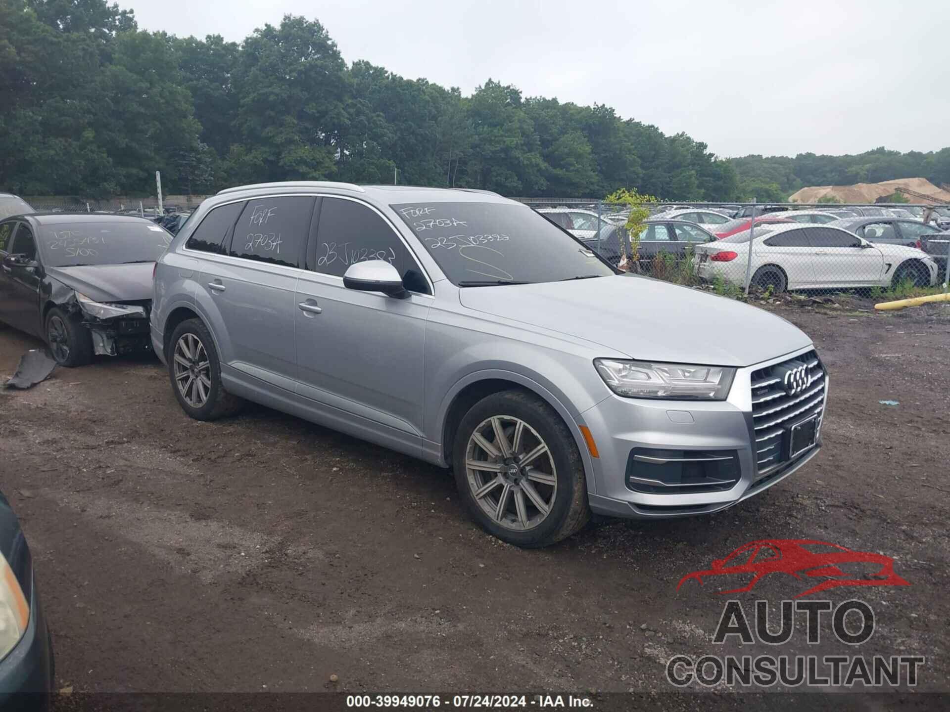 AUDI Q7 2019 - WA1LAAF75KD005740