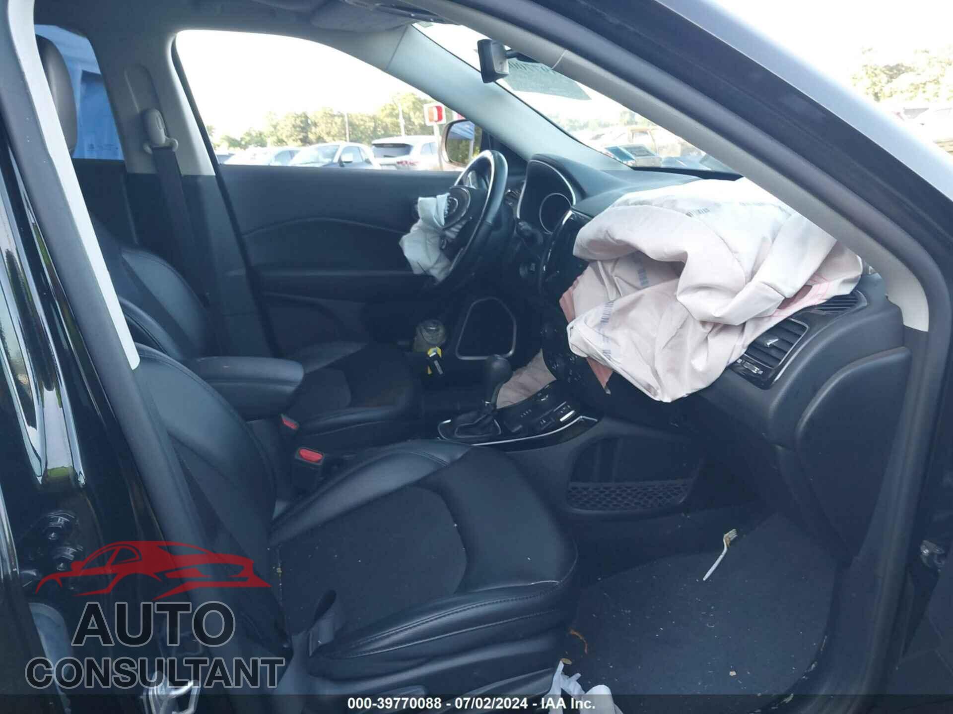 JEEP COMPASS 2020 - 3C4NJDBB2LT165788