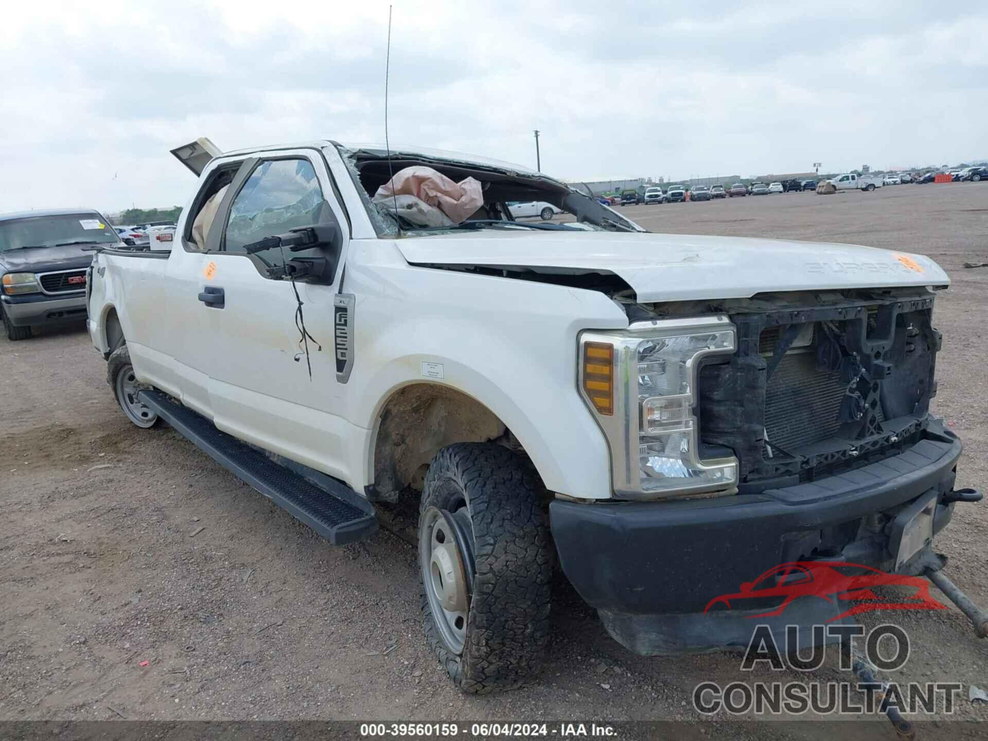 FORD F-250 2019 - 1FT7X2B67KEE27396