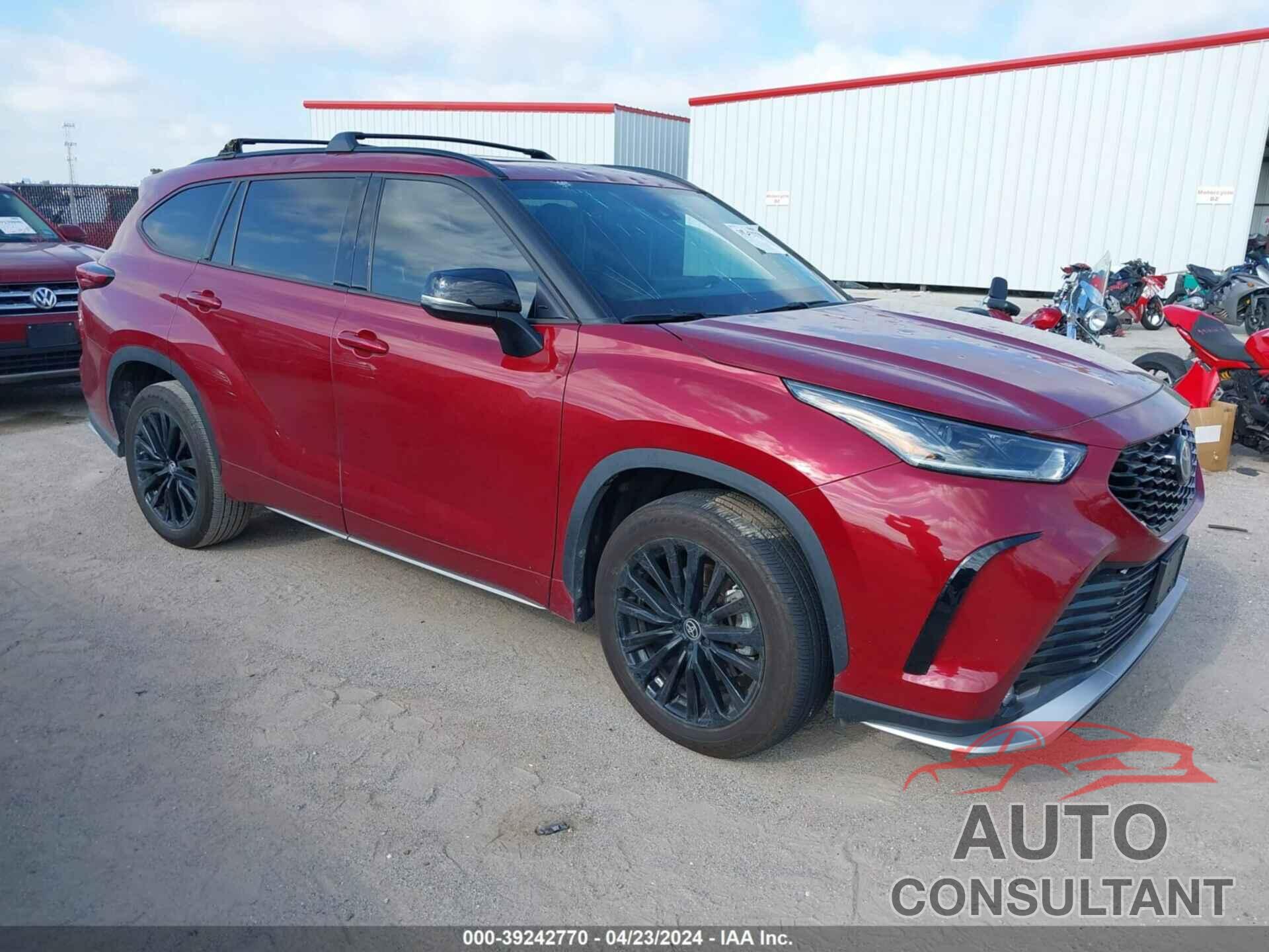 TOYOTA HIGHLANDER 2023 - 5TDKDRAH4PS020815