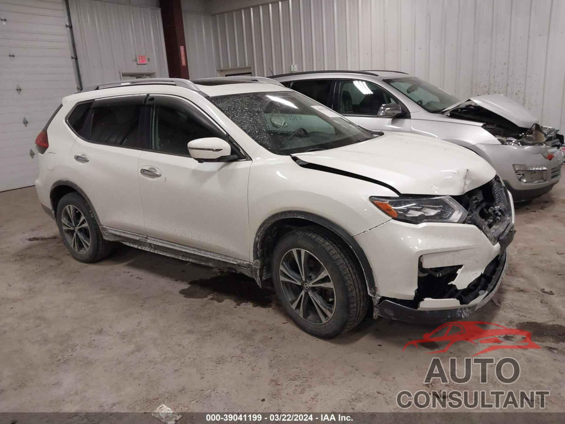 NISSAN ROGUE 2017 - 5N1AT2MV4HC781477