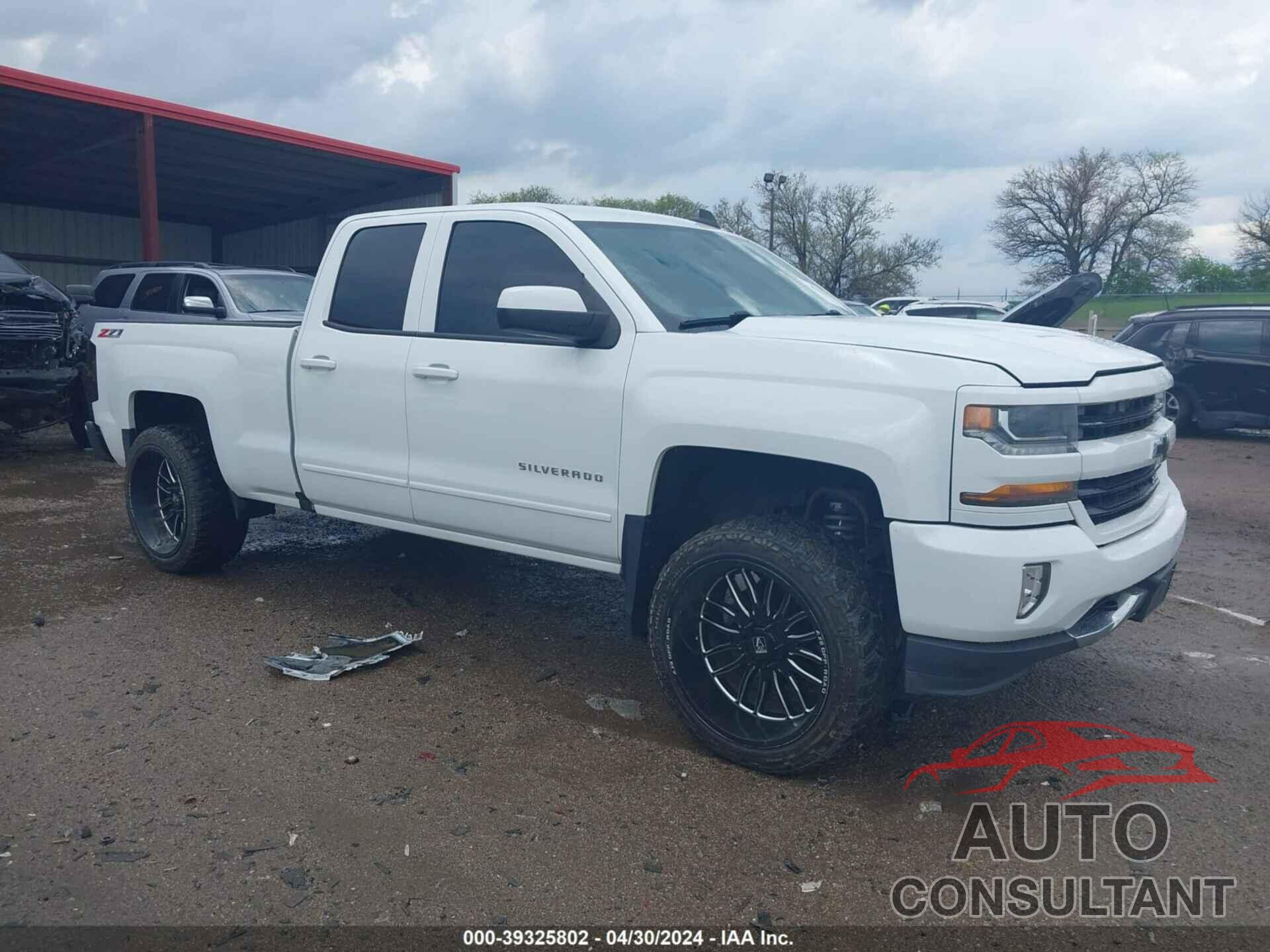 CHEVROLET SILVERADO 1500 2016 - 1GCVKREC4GZ413388
