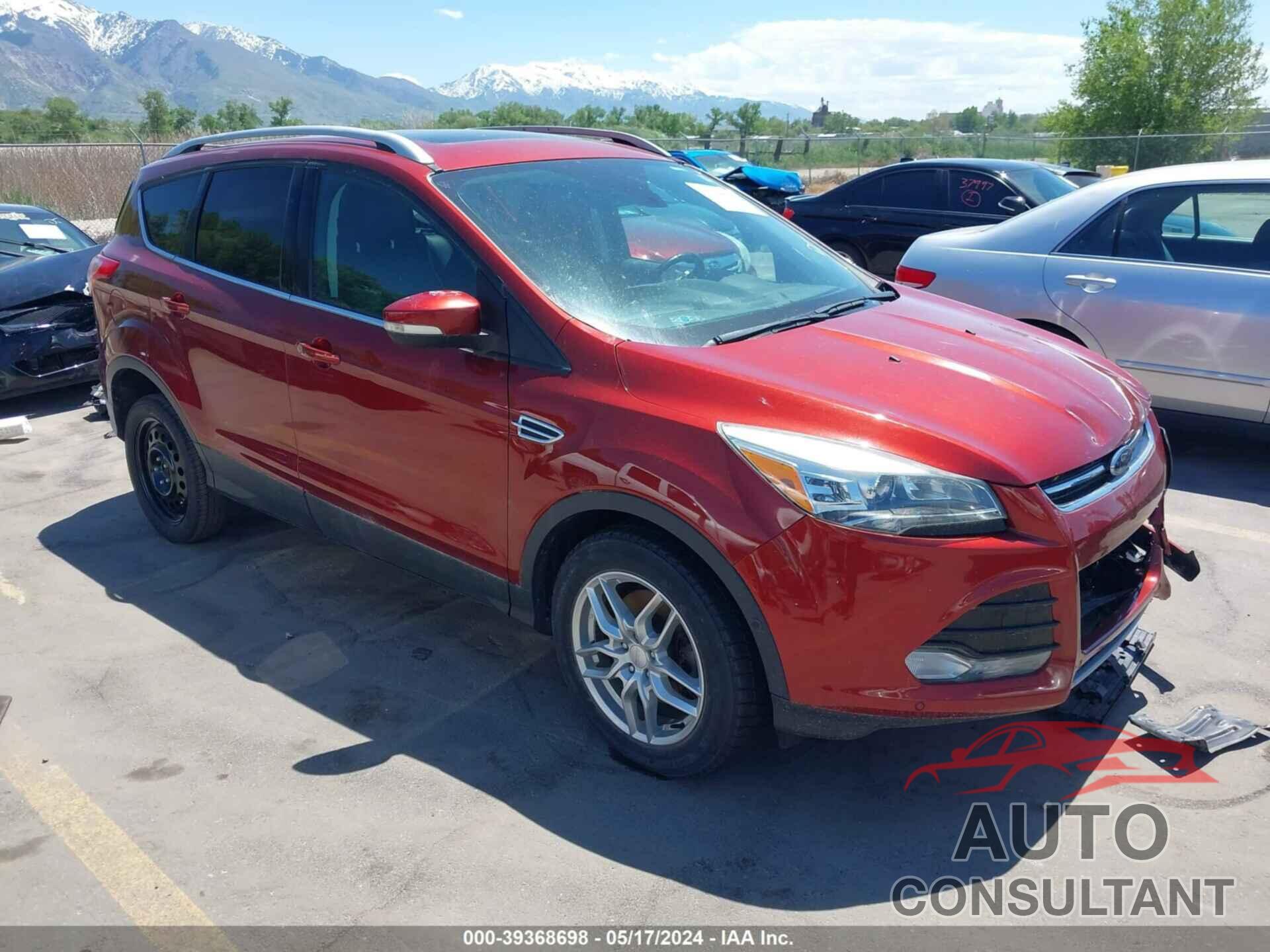 FORD ESCAPE 2016 - 1FMCU9J98GUB59723