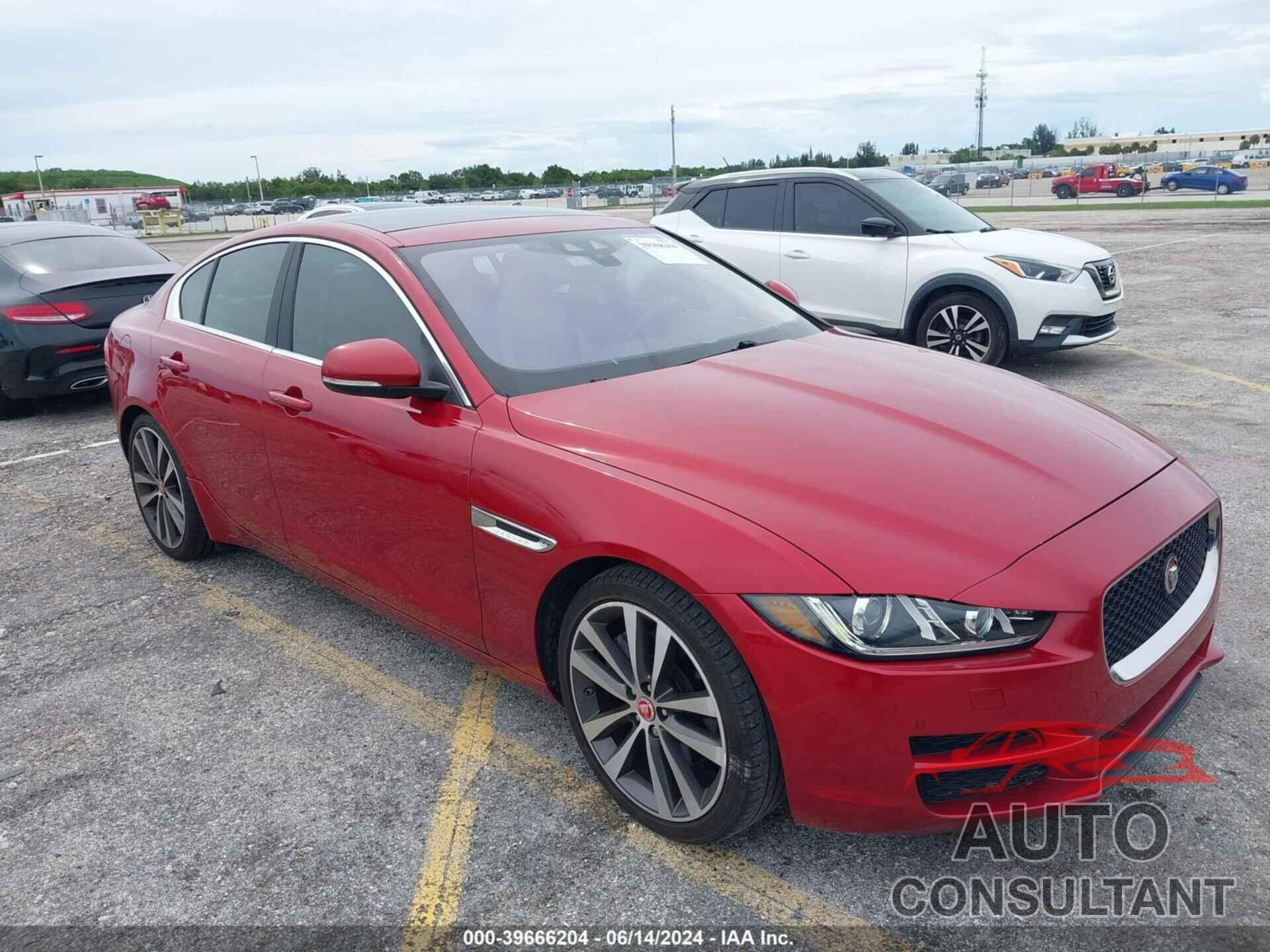 JAGUAR XE 2017 - SAJAE4BGXHA957864