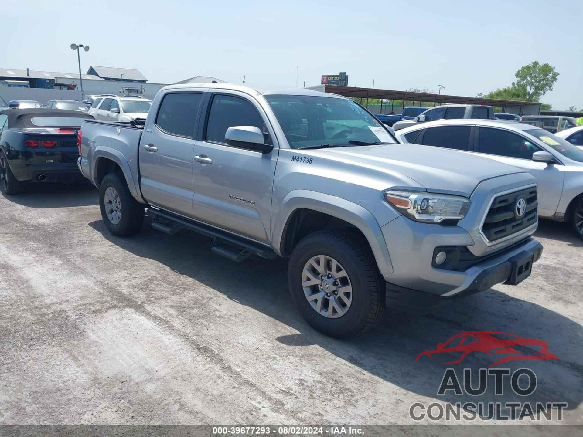 TOYOTA TACOMA 2017 - 5TFAZ5CN0HX048048