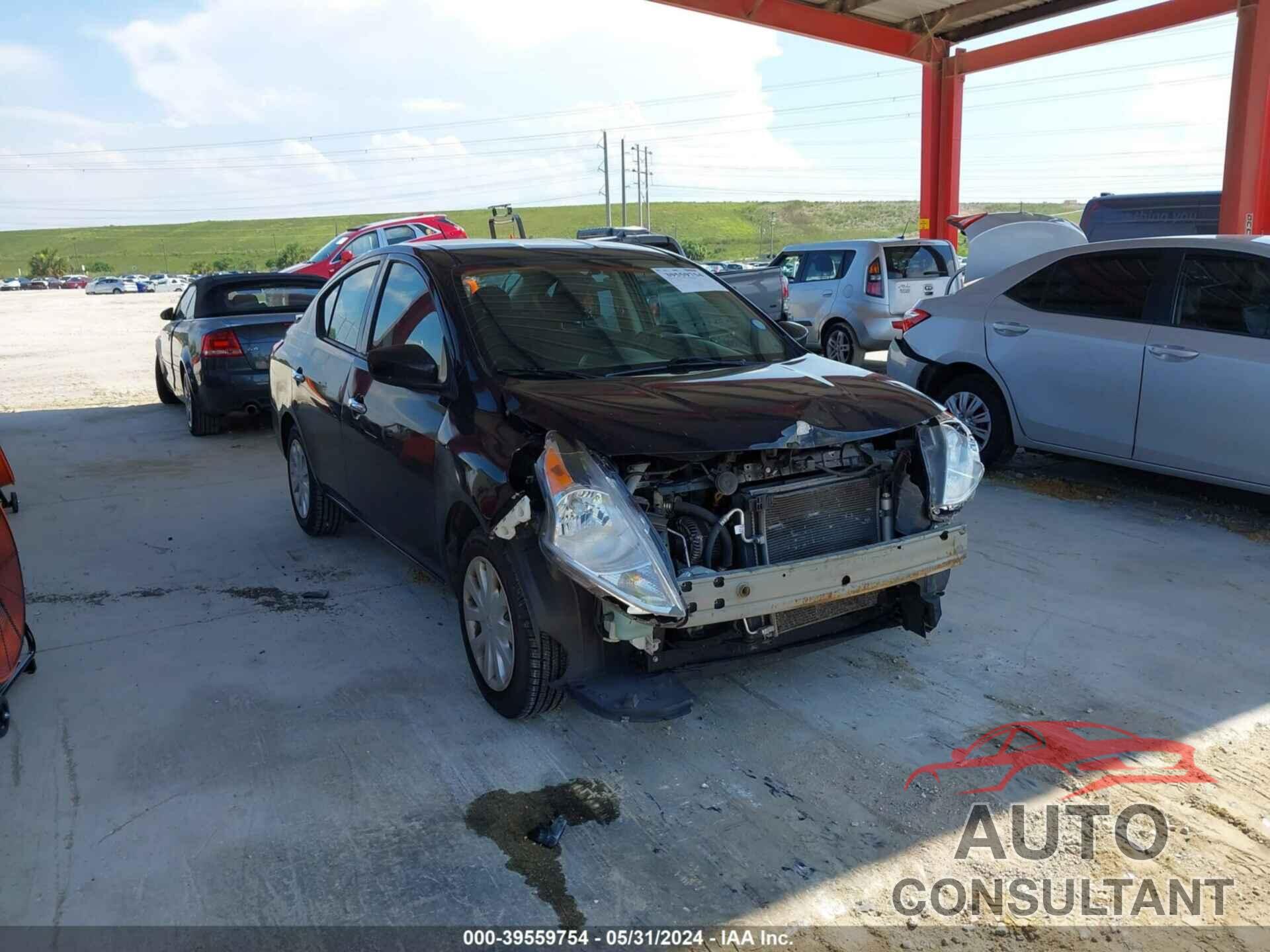 NISSAN VERSA 2016 - 3N1CN7AP1GL839500