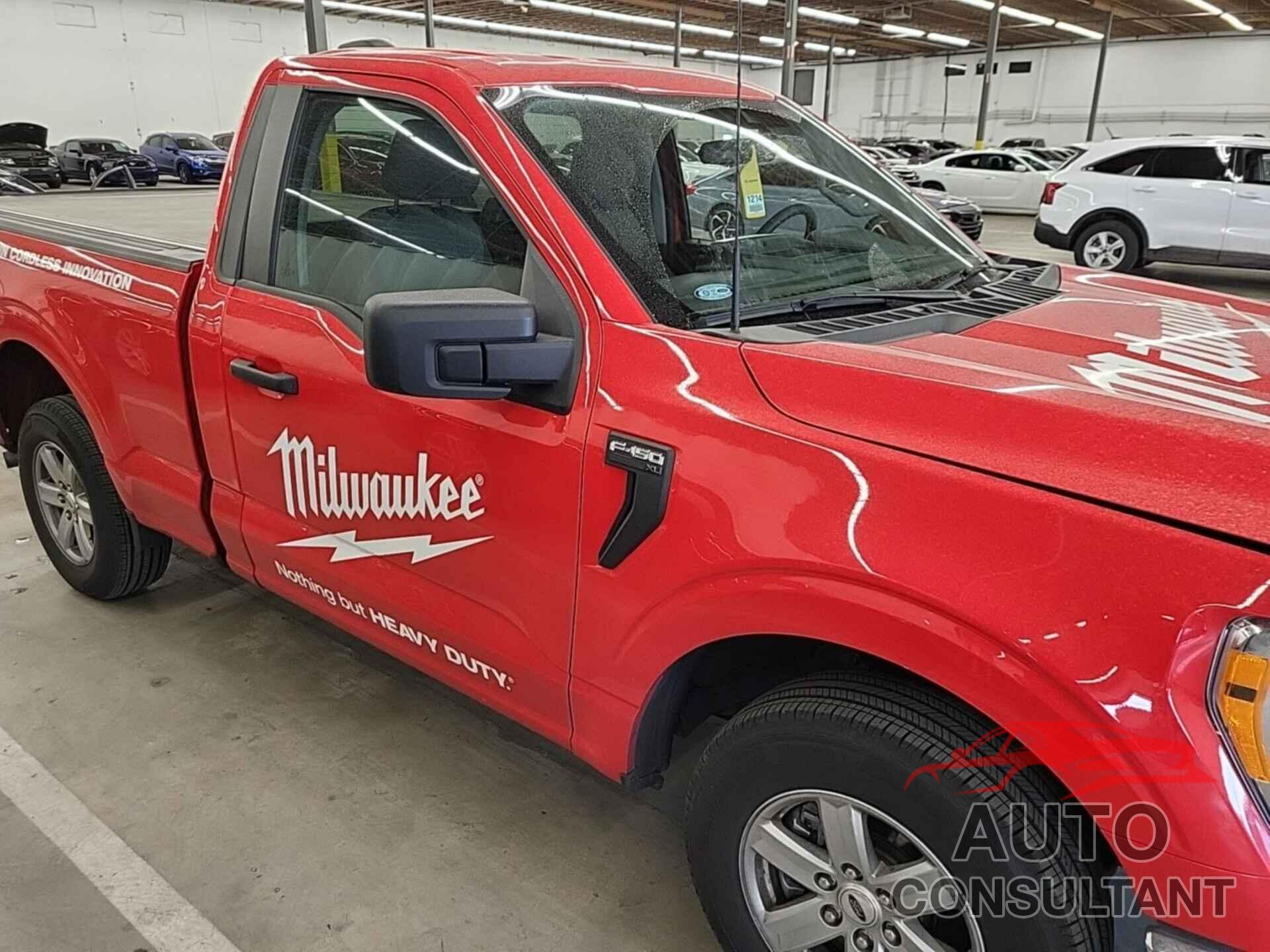 FORD F-150 2021 - 1FTMF1CB8MKE70371