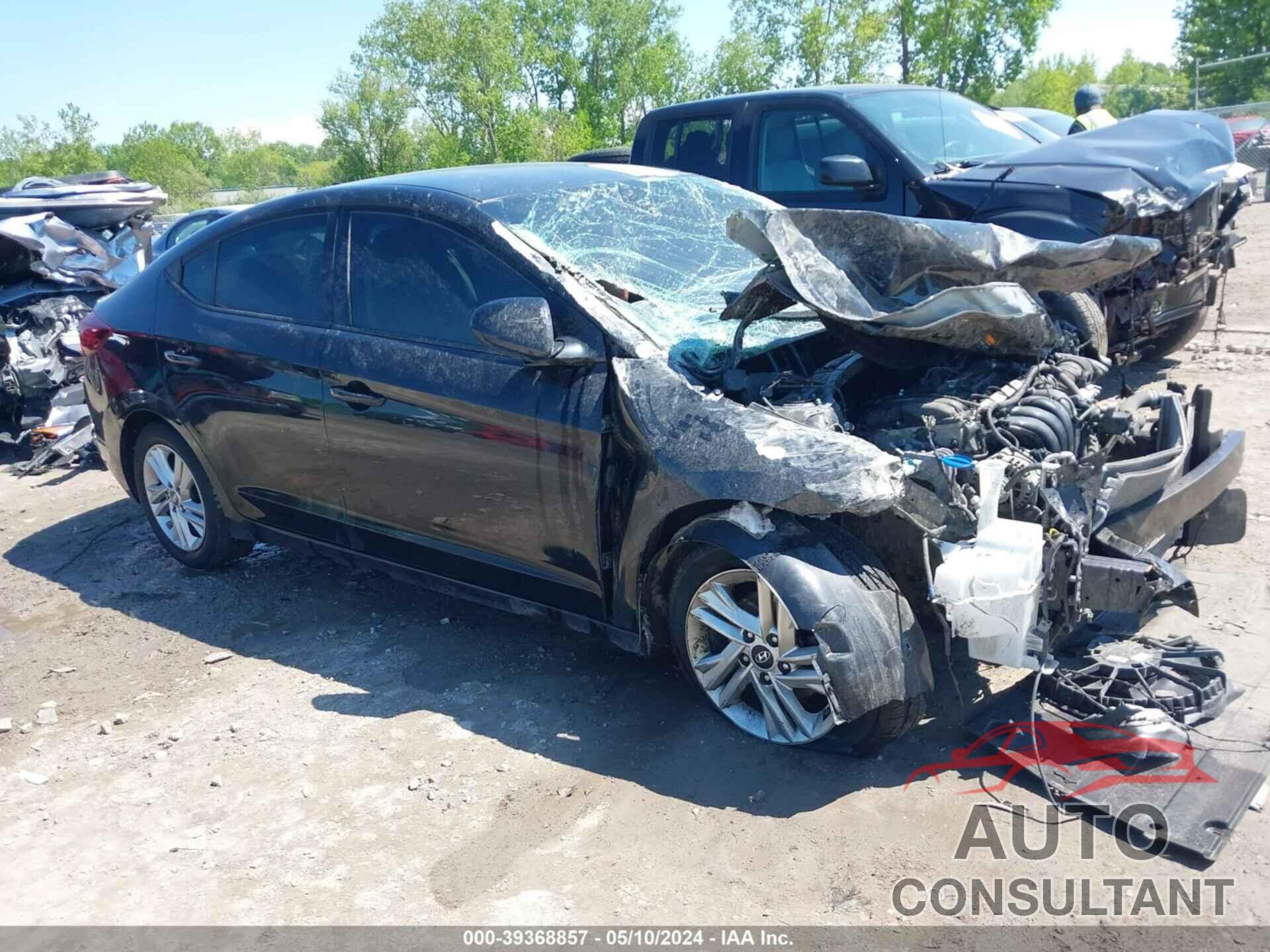 HYUNDAI ELANTRA 2020 - 5NPD84LF1LH584031