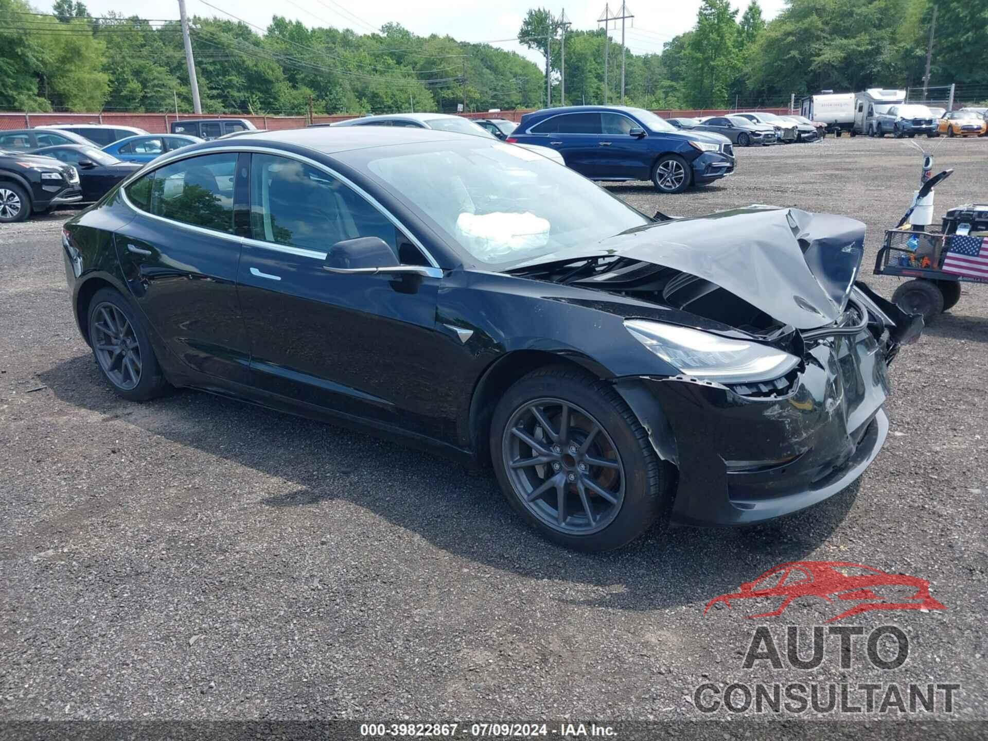 TESLA MODEL 3 2018 - 5YJ3E1EA0JF041771