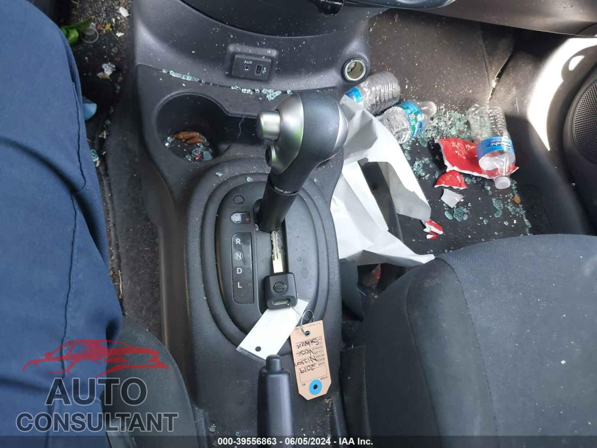 NISSAN VERSA NOTE 2019 - 3N1CE2CP3KL356020