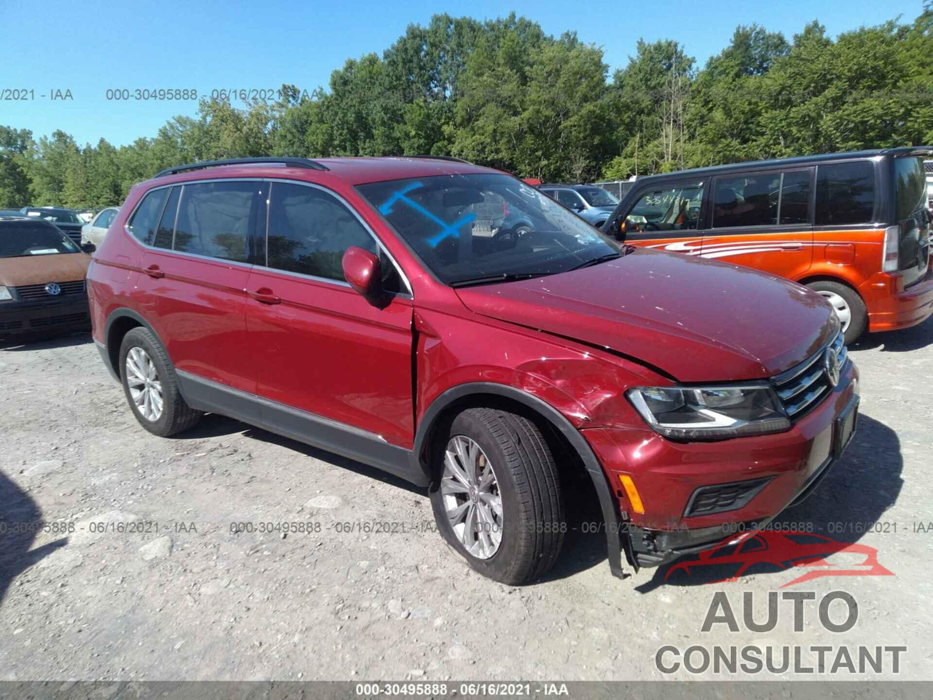 VOLKSWAGEN TIGUAN 2018 - 3VV2B7AX1JM031703