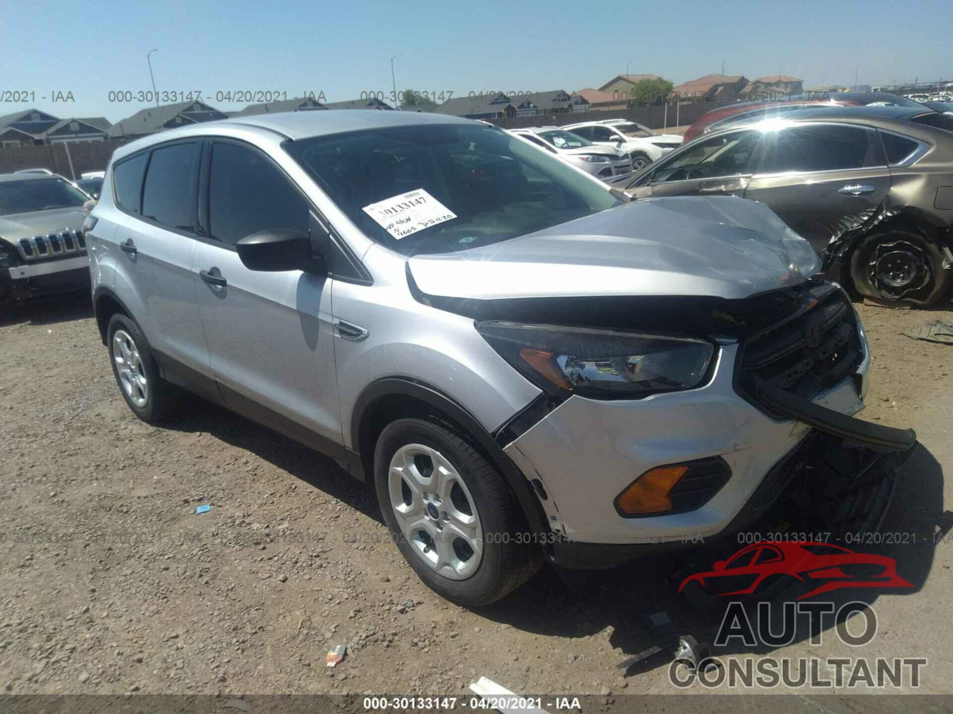 FORD ESCAPE 2018 - 1FMCU0F7XJUC76665