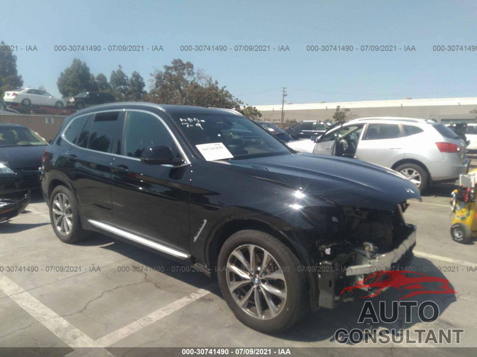 BMW X3 2018 - 5UXTR9C51JLD69031