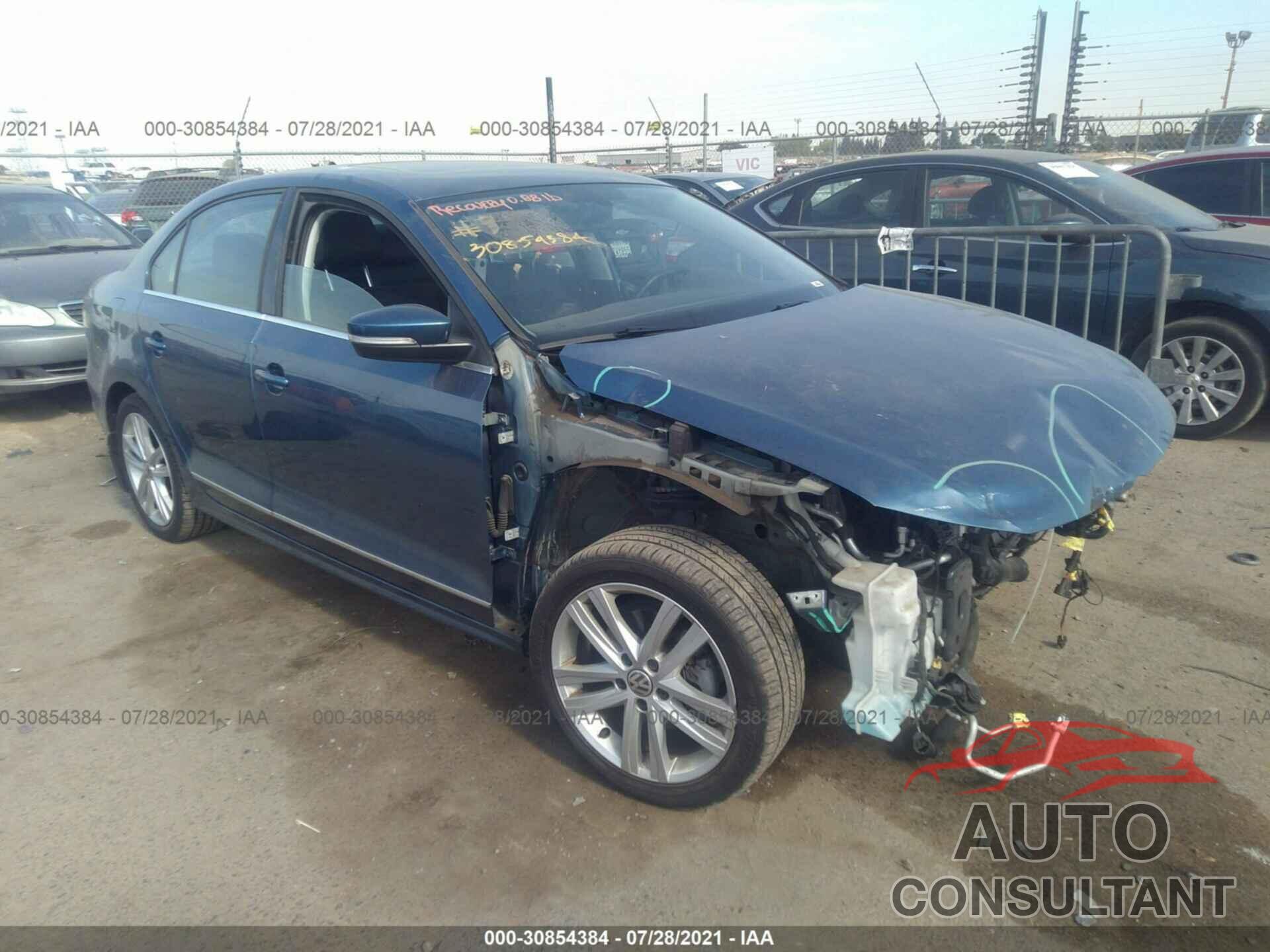 VOLKSWAGEN JETTA 2017 - 3VWL17AJ4HM215364