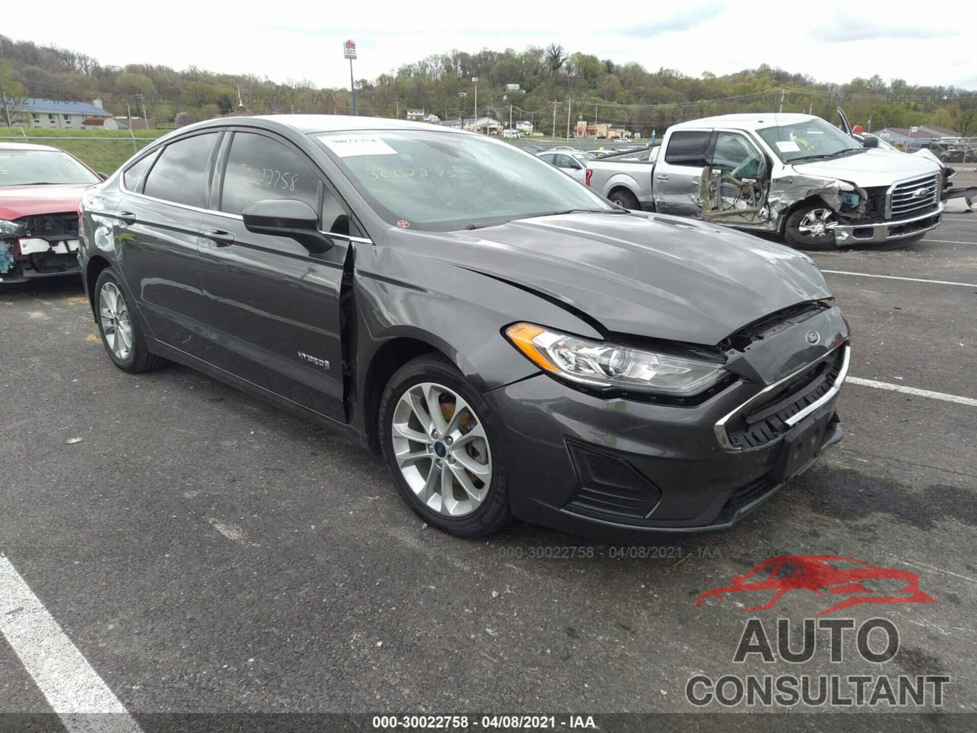 FORD FUSION HYBRID 2019 - 3FA6P0LUXKR104945