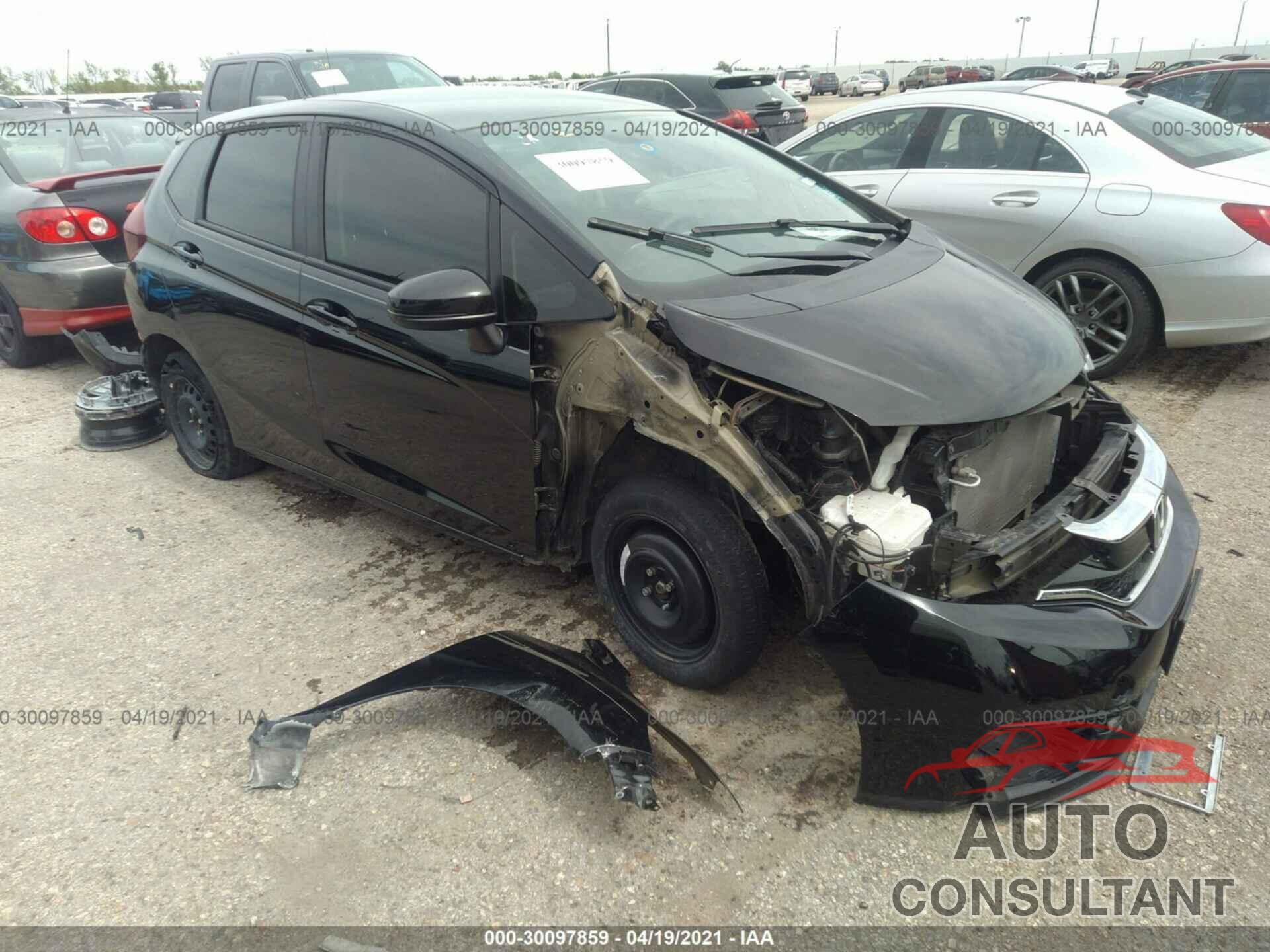 HONDA FIT 2018 - 3HGGK5H47JM725334