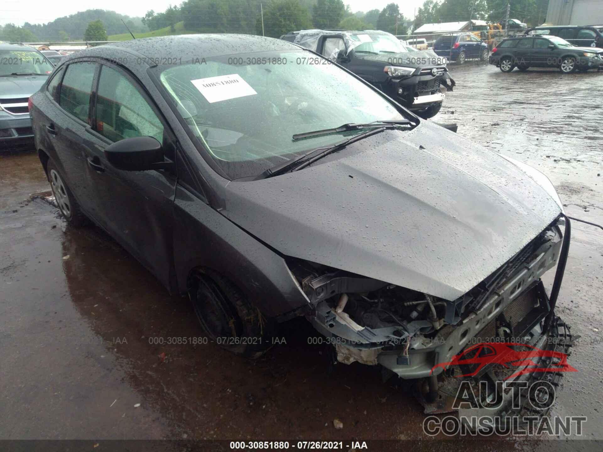 FORD FOCUS 2017 - 1FADP3E20HL243493