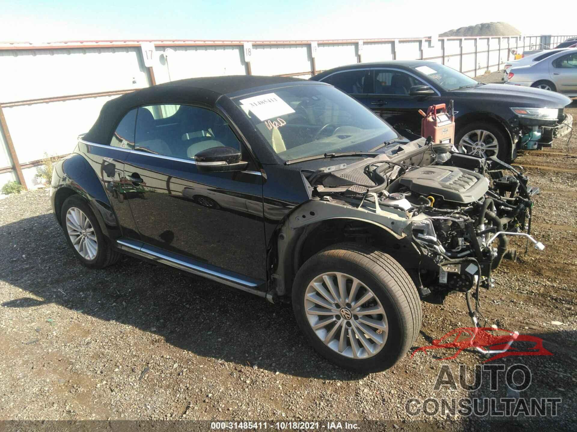 VOLKSWAGEN BEETLE CONVERTIBLE 2019 - 3VW5DAAT8KM500011