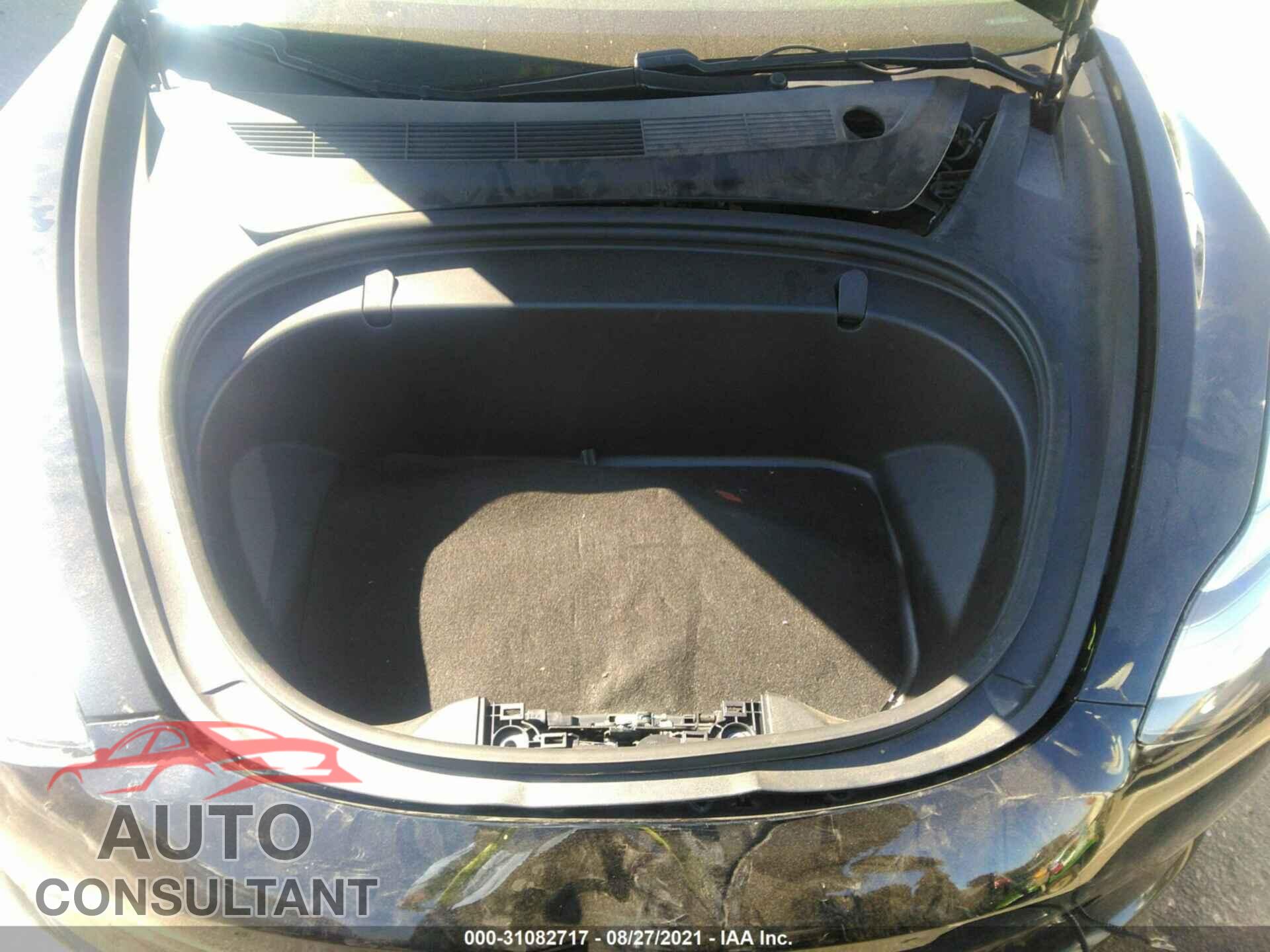 TESLA MODEL 3 2019 - 5YJ3E1EA5KF323843