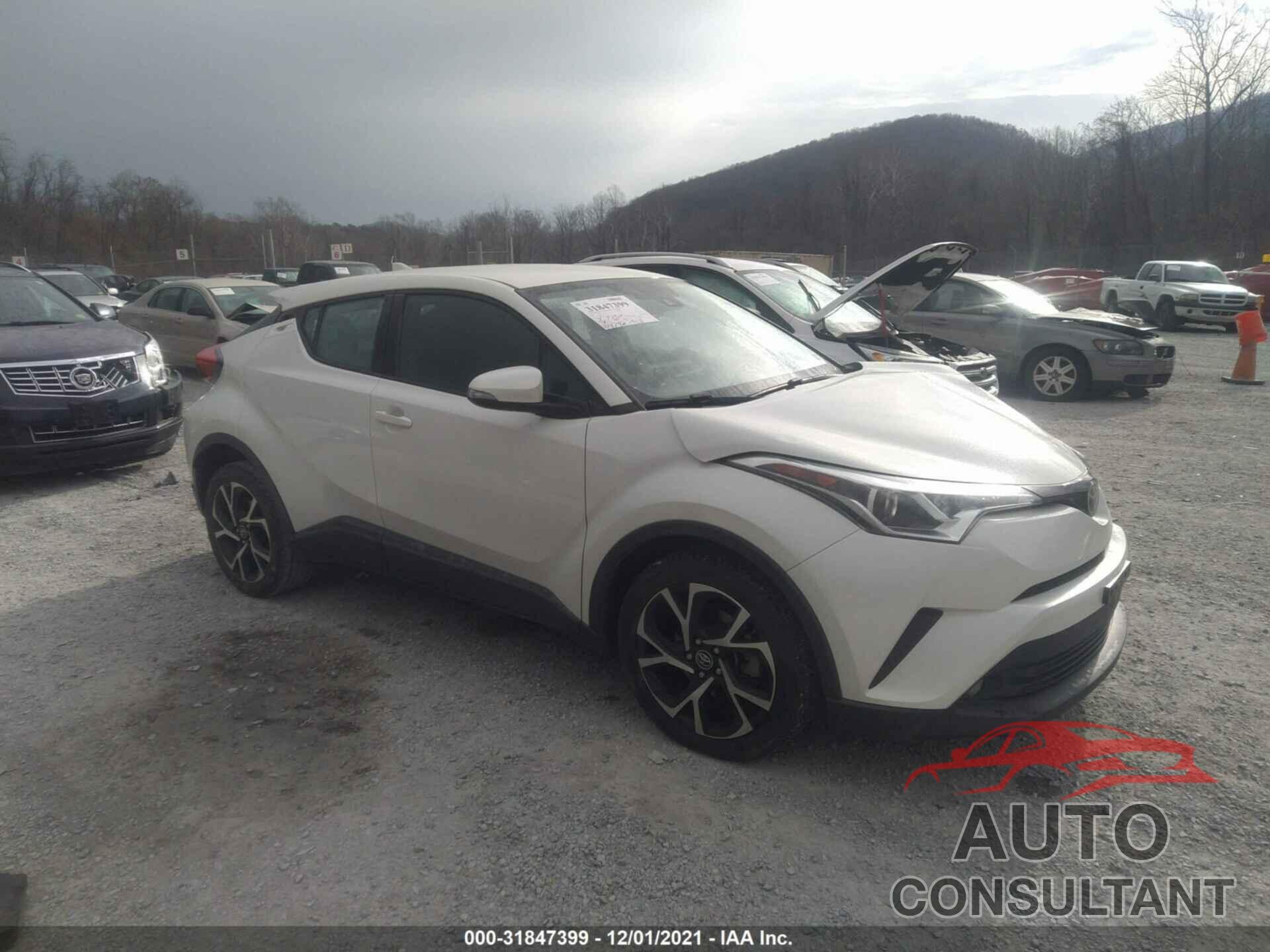 TOYOTA C-HR 2018 - NMTKHMBX5JR004481