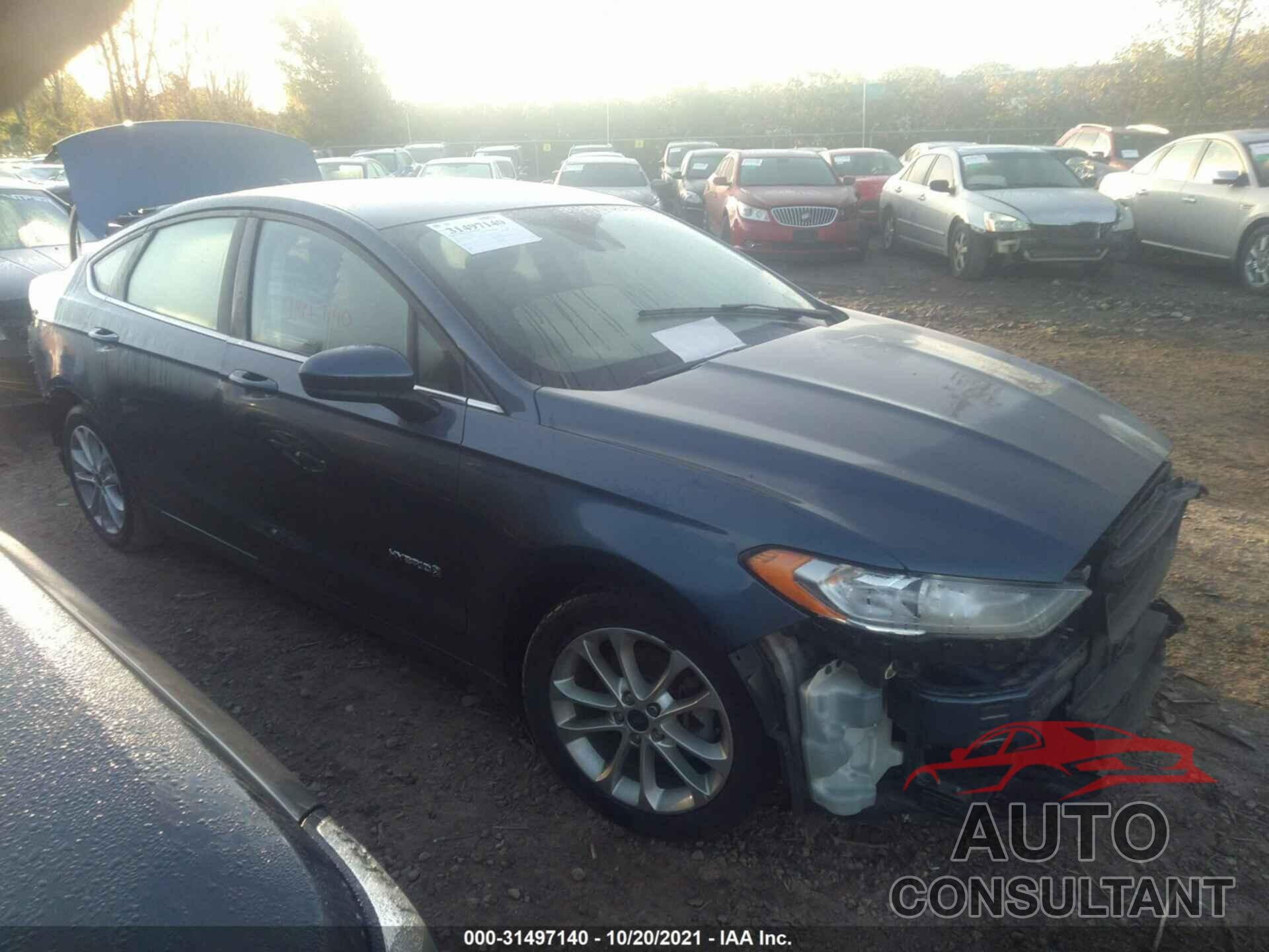 FORD FUSION HYBRID 2019 - 3FA6P0LU8KR169342