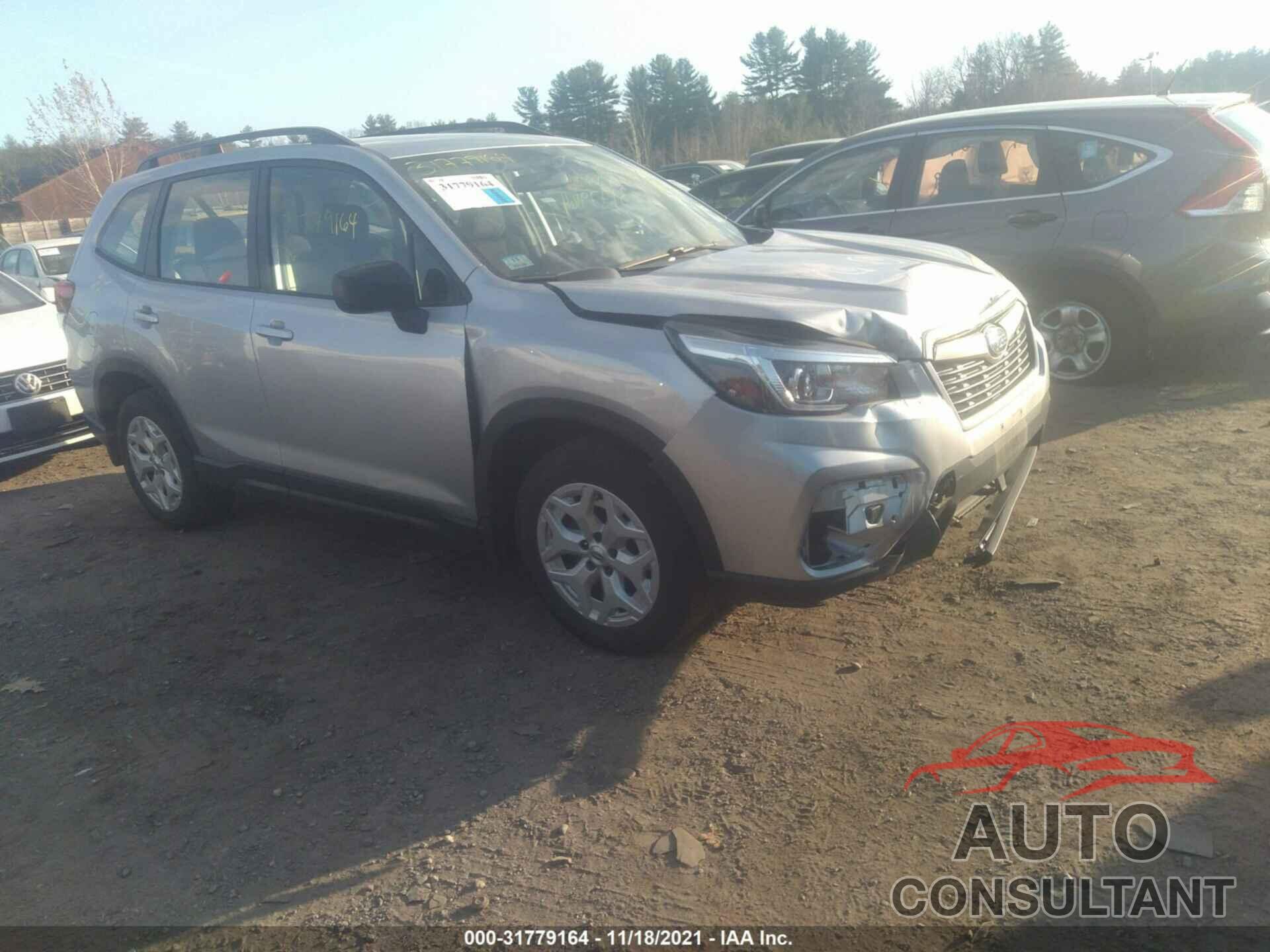 SUBARU FORESTER 2019 - JF2SKACC3KH418881