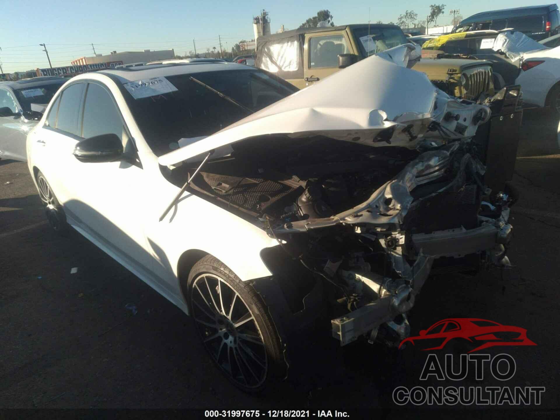 MERCEDES-BENZ C-CLASS 2018 - 55SWF4JB1JU253474