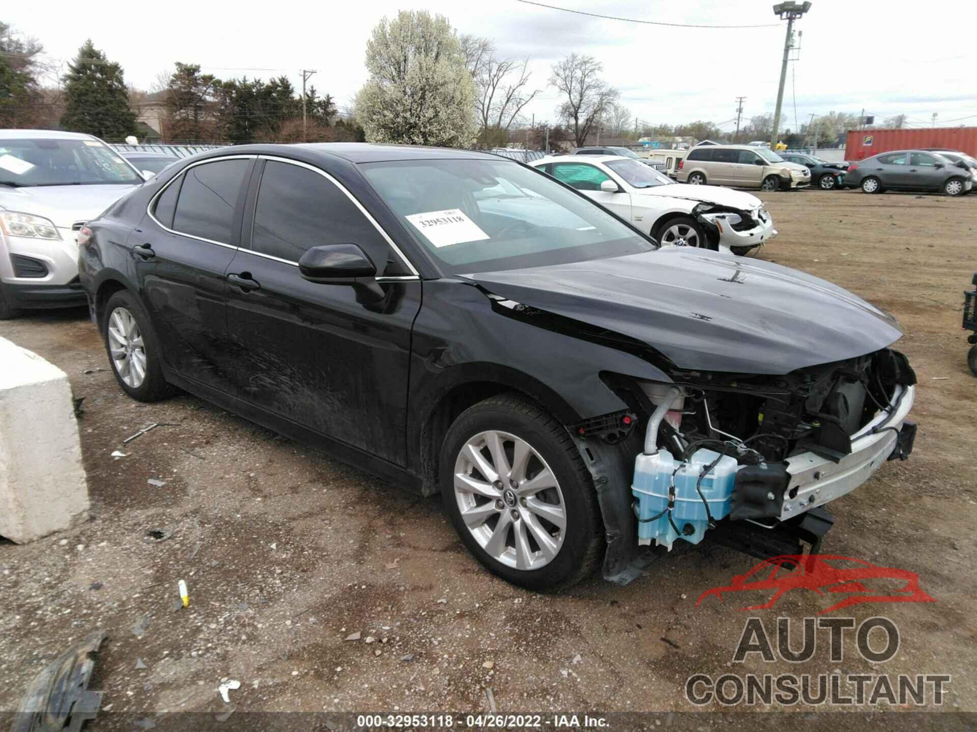 TOYOTA CAMRY 2019 - 4T1B11HK0KU819230