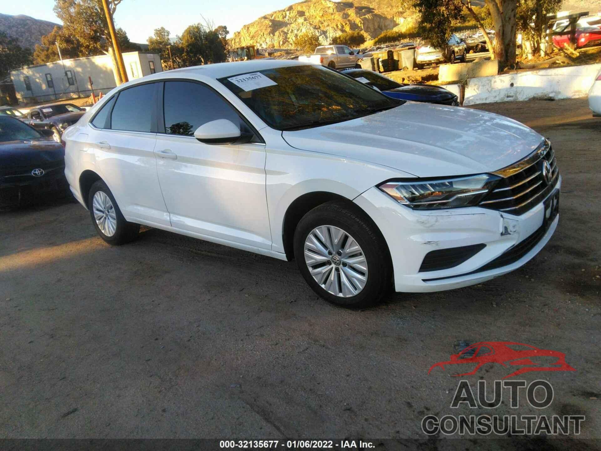 VOLKSWAGEN JETTA 2019 - 3VWC57BU2KM091311