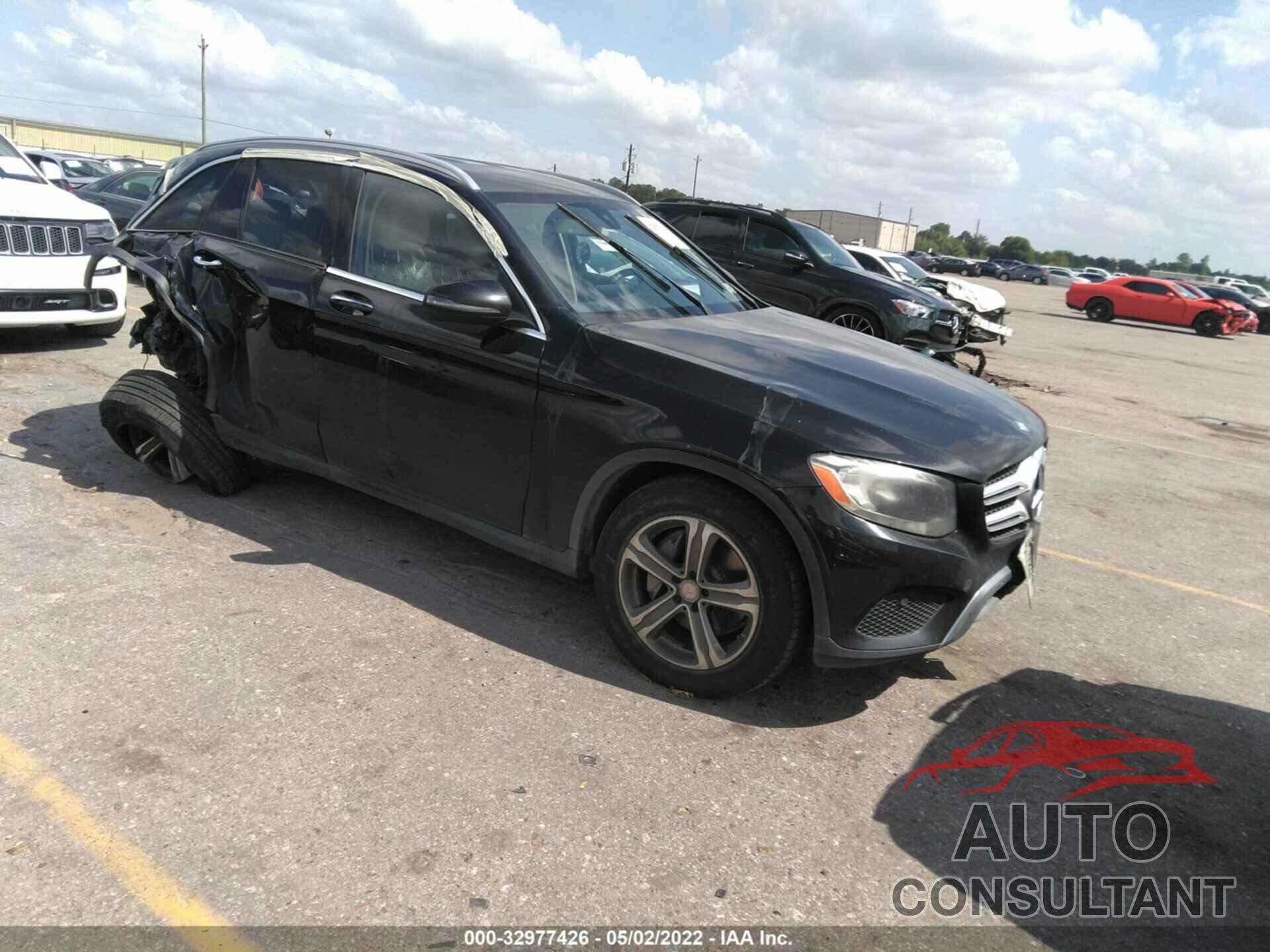 MERCEDES-BENZ GLC 2016 - WDC0G4KB3GF050765