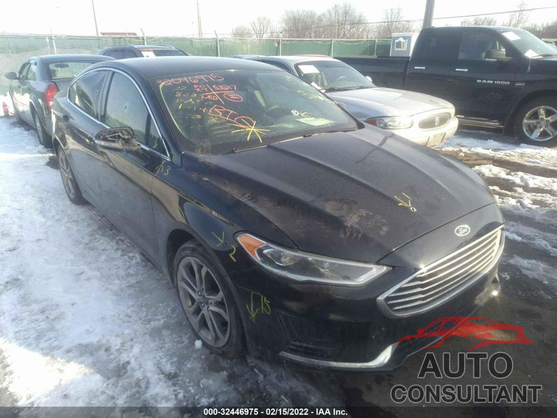 FORD FUSION 2019 - 3FA6P0CD3KR182192