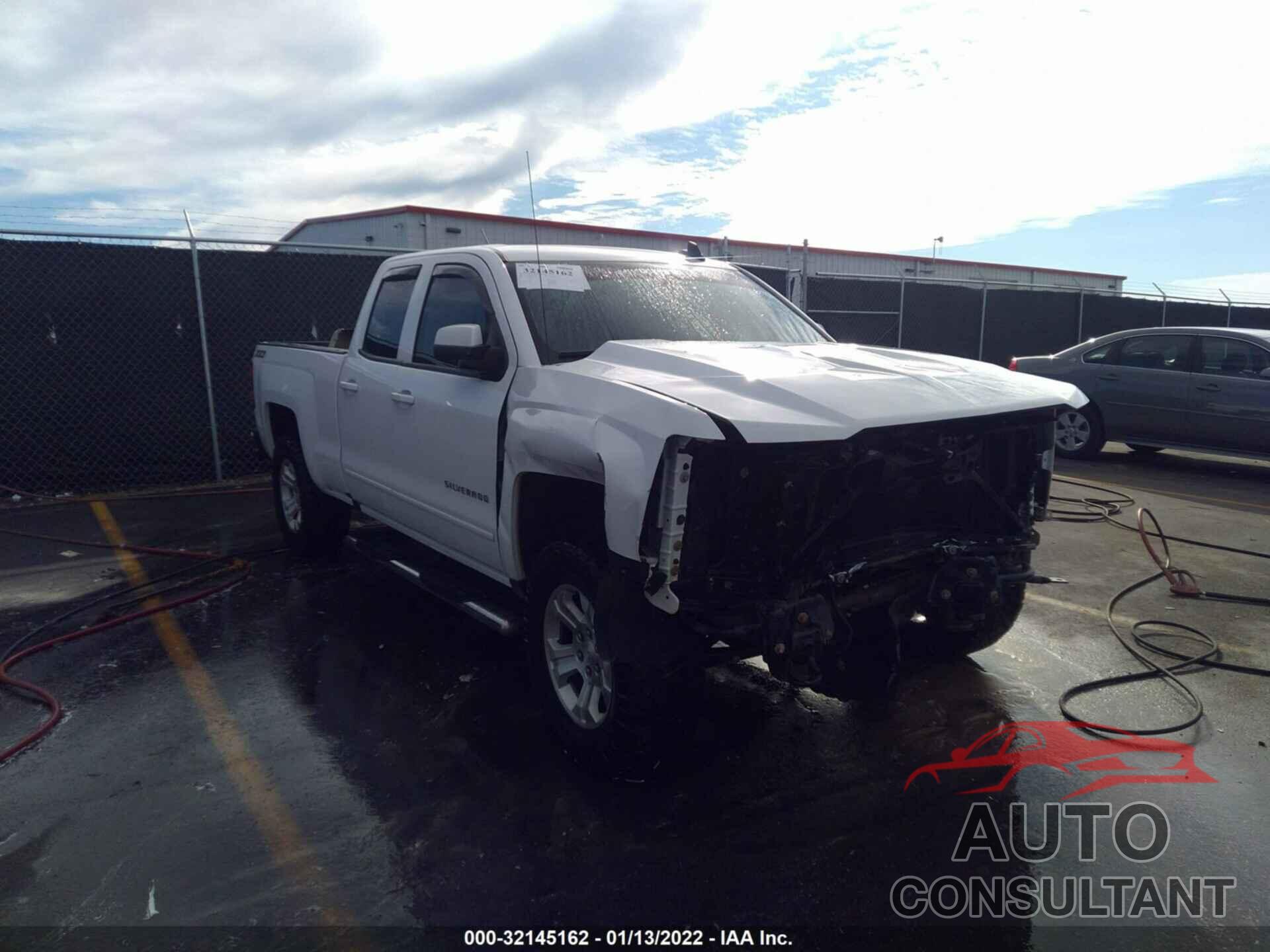 CHEVROLET SILVERADO 1500 2016 - 1GCVKREC0GZ268415