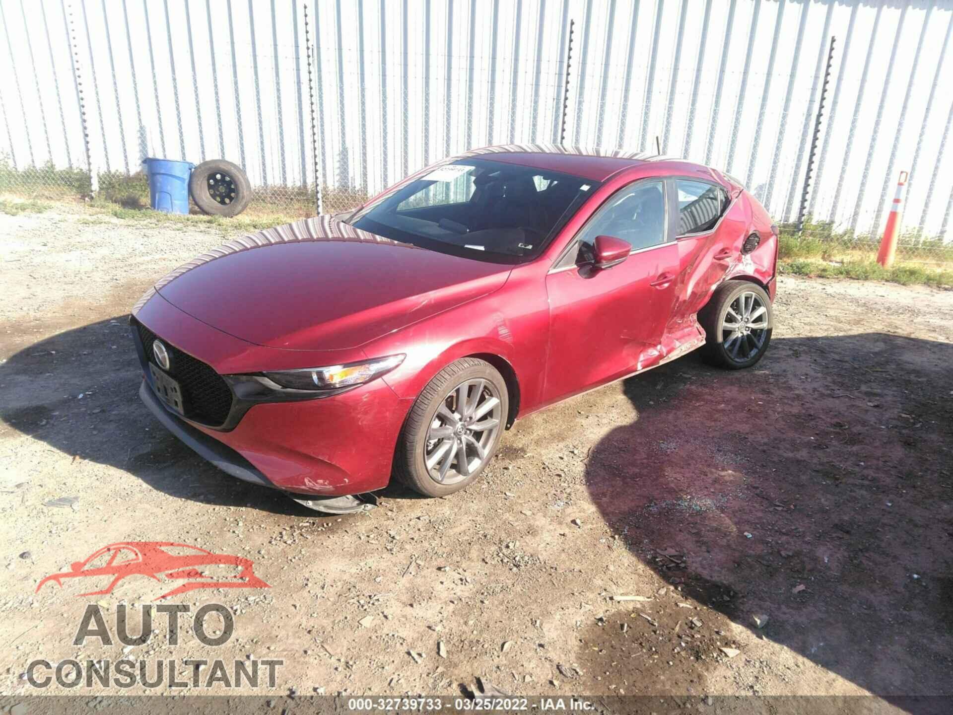 MAZDA MAZDA3 HATCHBACK 2019 - JM1BPBJM2K1139786