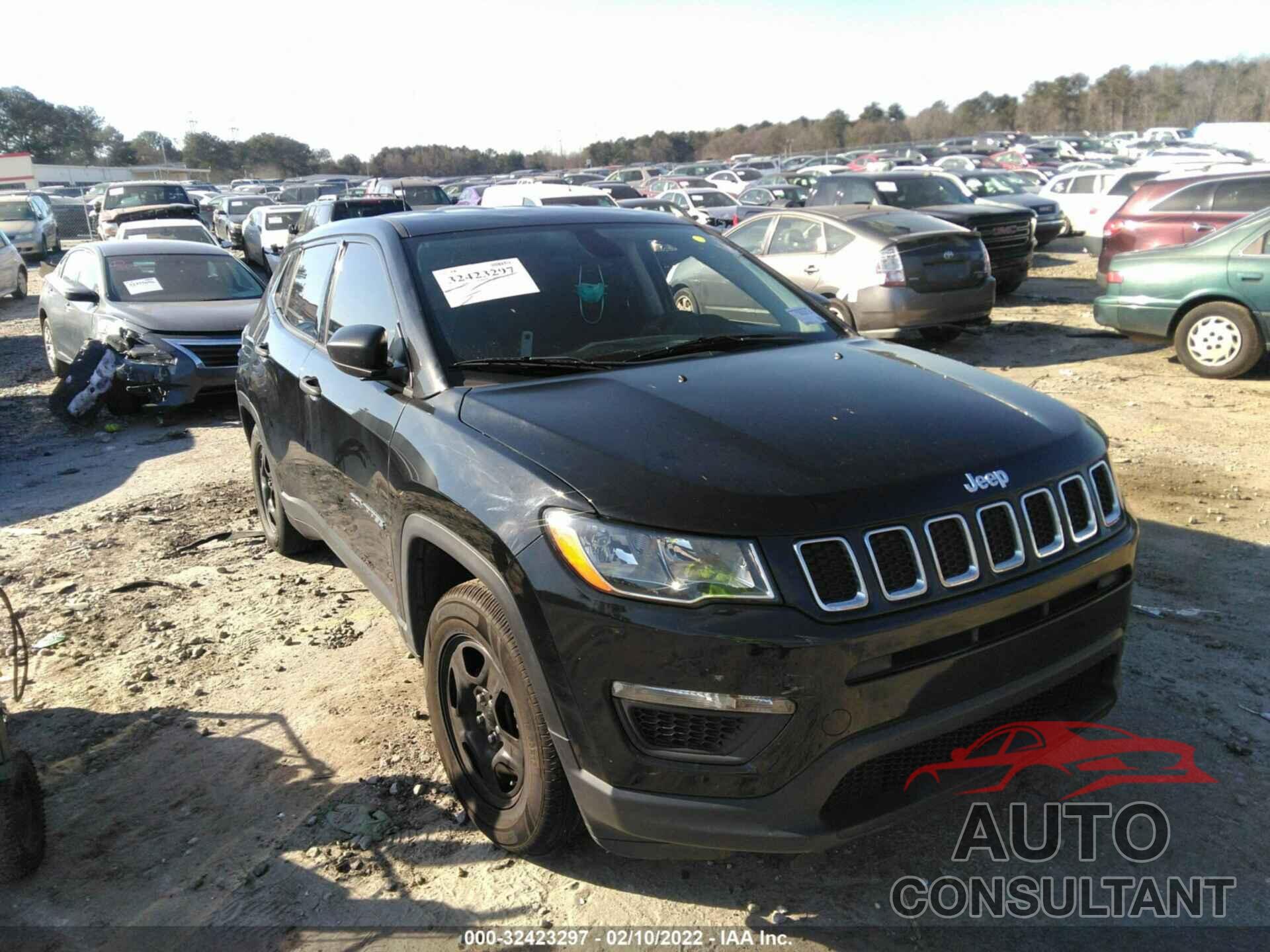JEEP COMPASS 2018 - 3C4NJCAB7JT212922