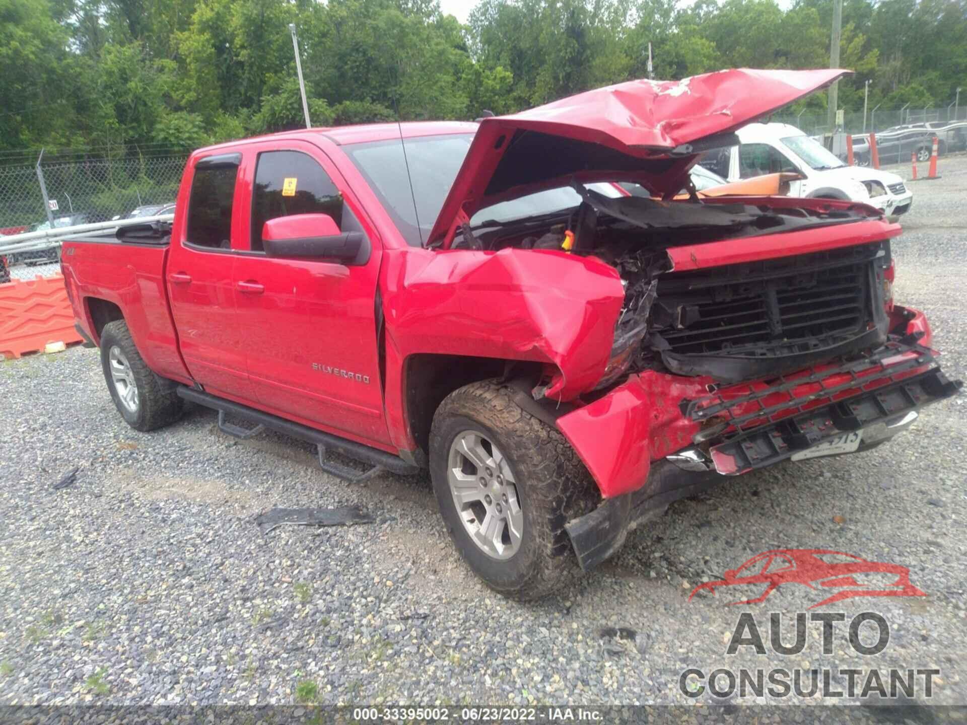 CHEVROLET SILVERADO 1500 2018 - 1GCVKREC8JZ333129