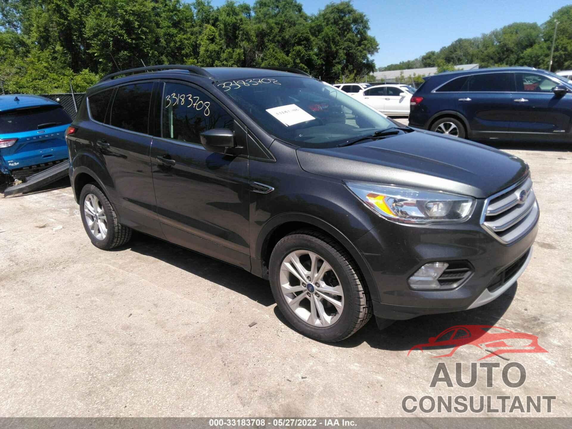 FORD ESCAPE 2018 - 1FMCU0GD5JUB46863