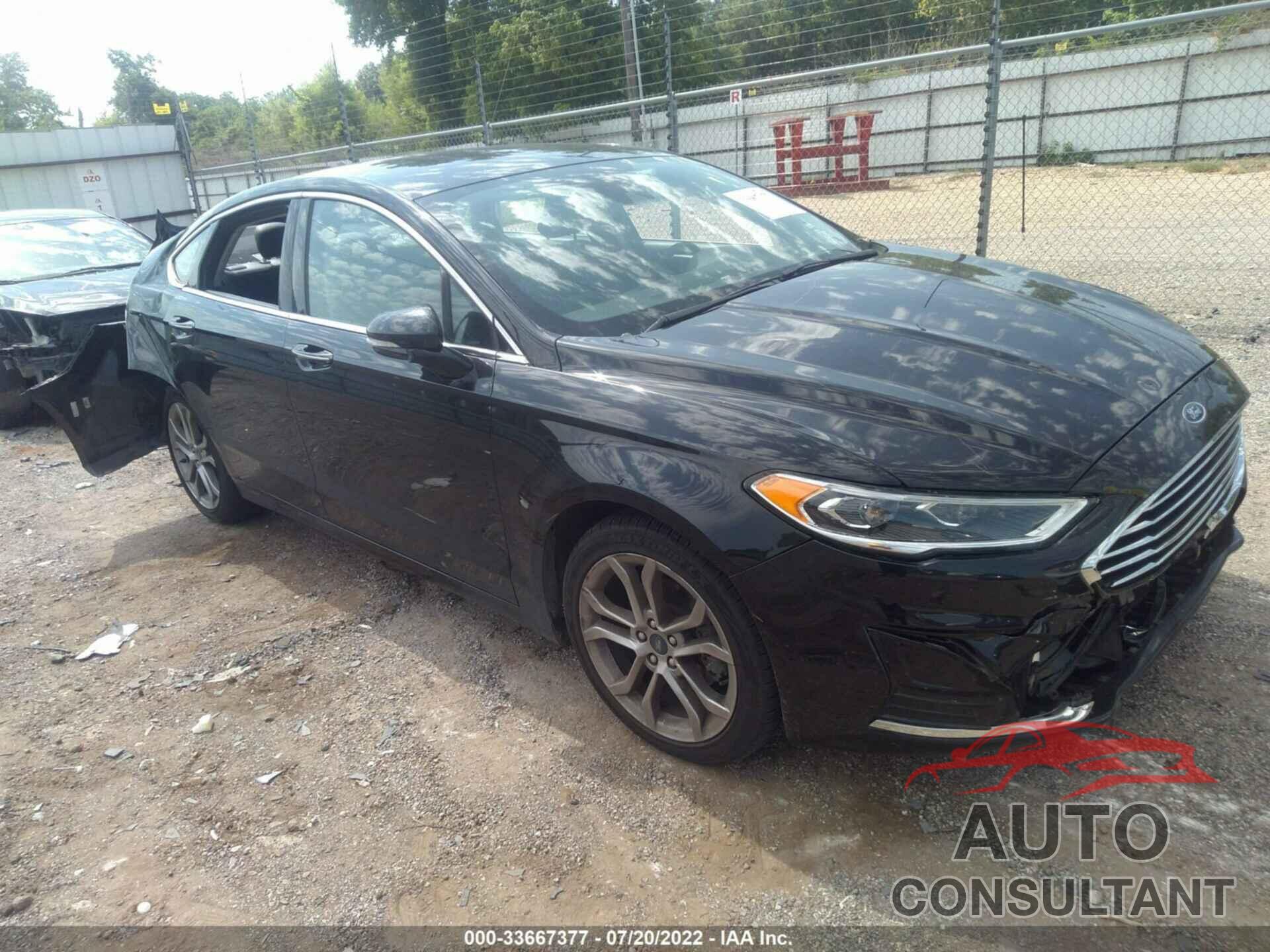 FORD FUSION 2019 - 3FA6P0CD6KR139871