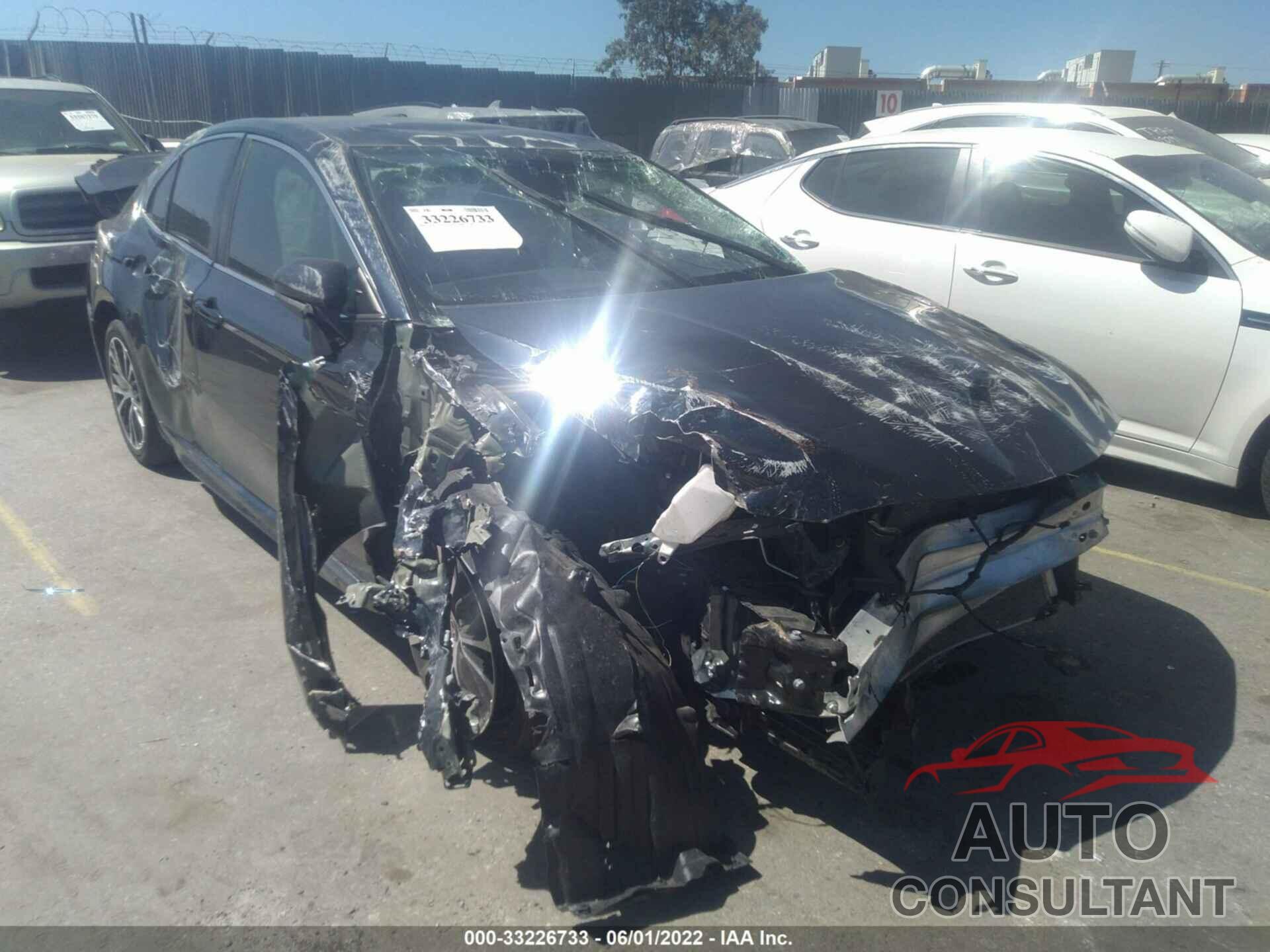 TOYOTA CAMRY 2020 - 4T1G11AK8LU949712